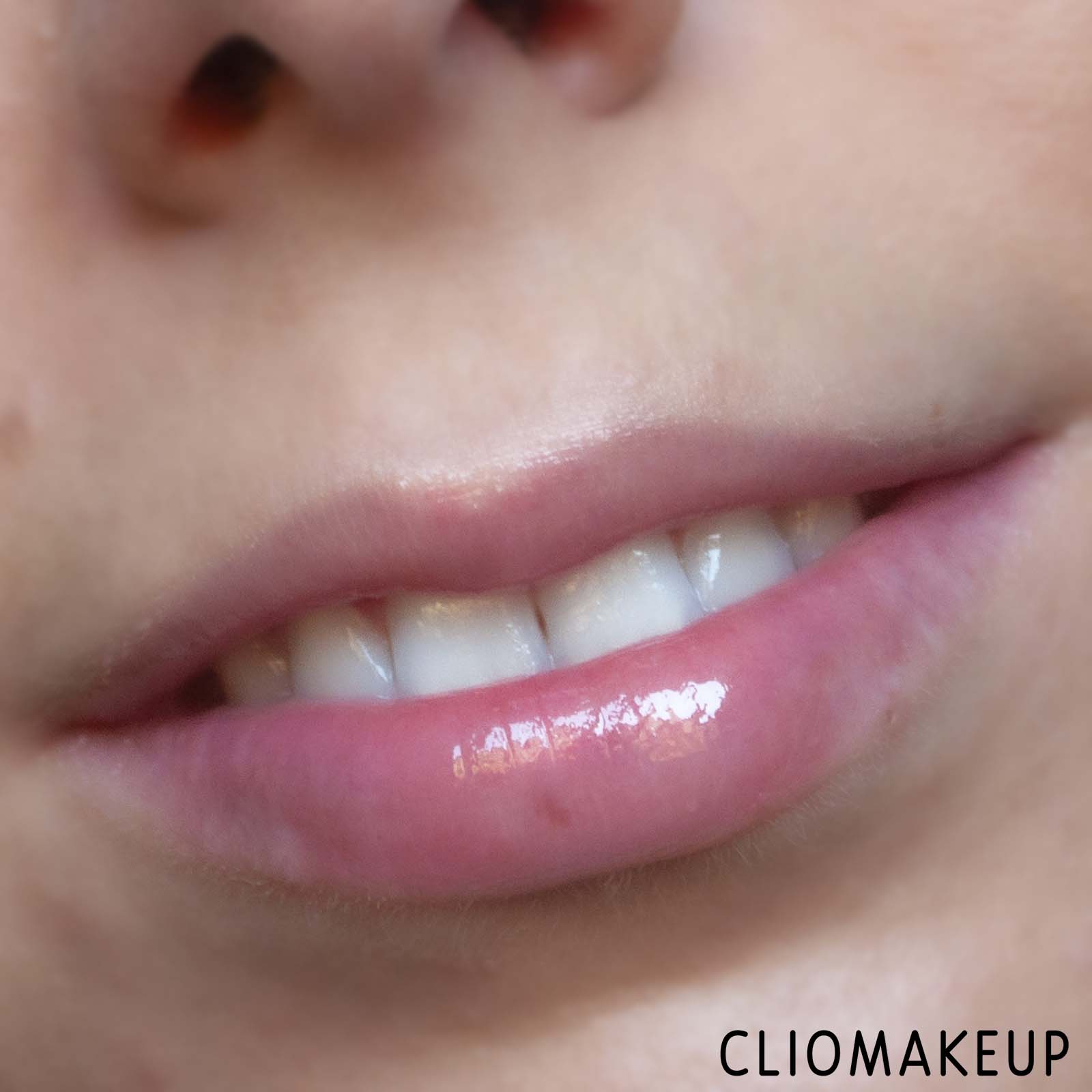 cliomakeup-recensione-gloss-nyx-this-is-juice-gloss-10