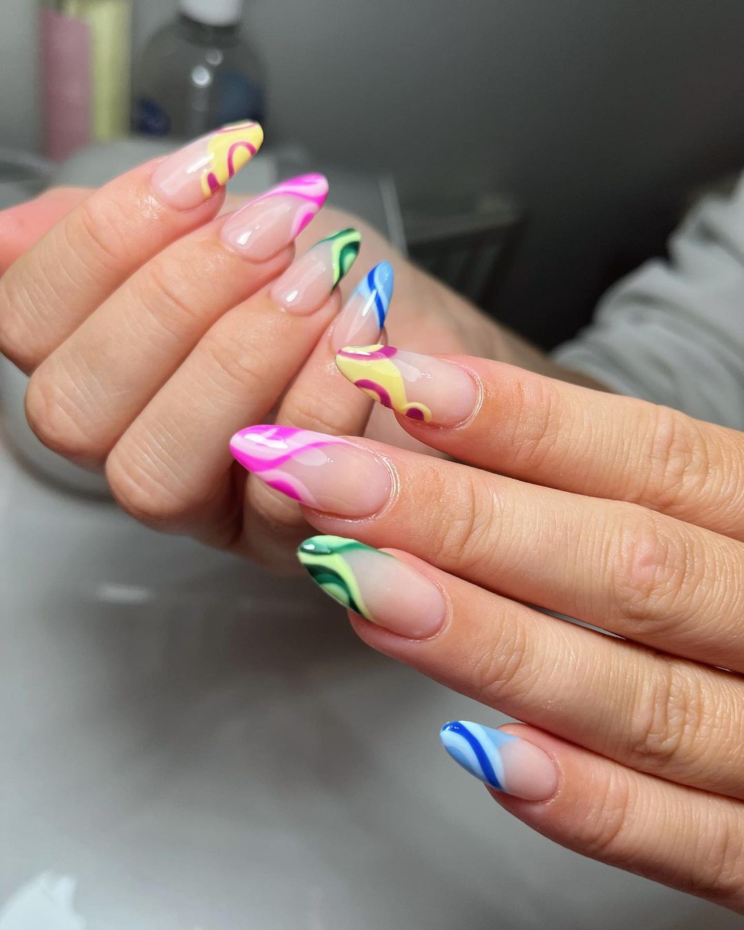 cliomakeup-unghie-arcobaleno-2022-2