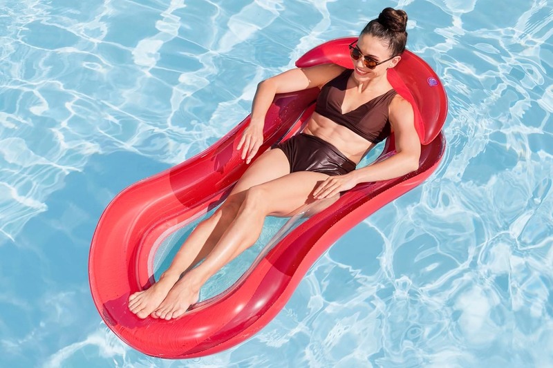 migliori-gonfiabili-estate-piscina-bestway-lounge