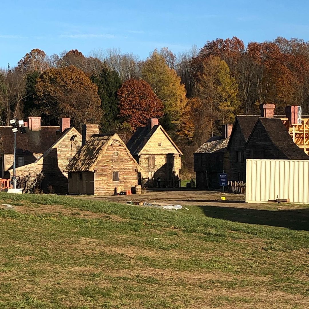 Cliomakeup-hocus-pocus-2-villaggio-salem