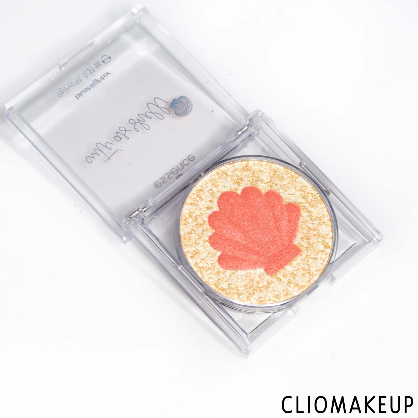 cliomakeup-recensione-blush-essence-cute-as-shell-blushlighter-4