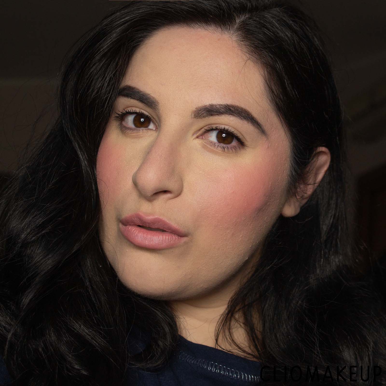 cliomakeup-recensione-tinta-labbra-e-guance-kiko-blu-me-natural-look-lip-e-cheek-13