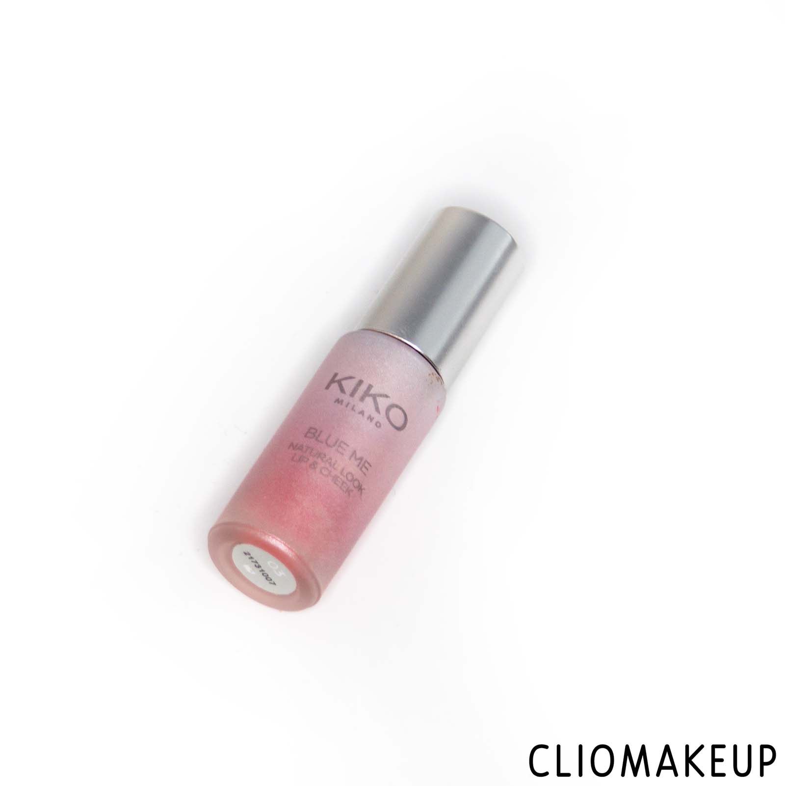 cliomakeup-recensione-tinta-labbra-e-guance-kiko-blu-me-natural-look-lip-e-cheek-4