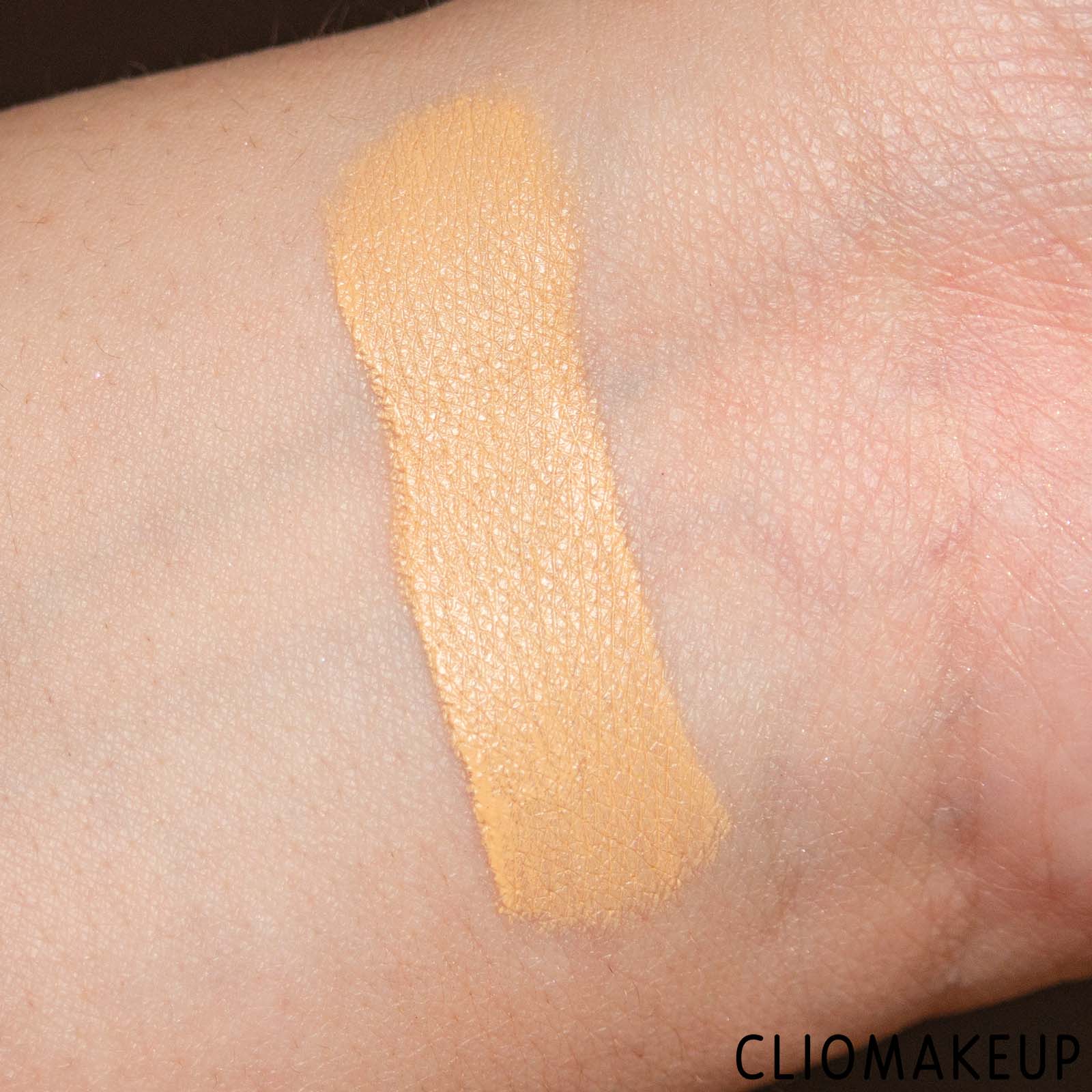 cliomakeup-recensione-correttore-kiko-energy-cake-hydra-lightening-cushion-concealer-7