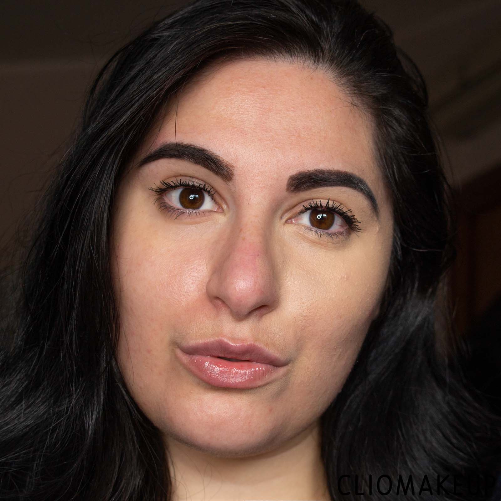 cliomakeup-recensione-correttore-wycon-comfy-wear-liquid-concealer-11