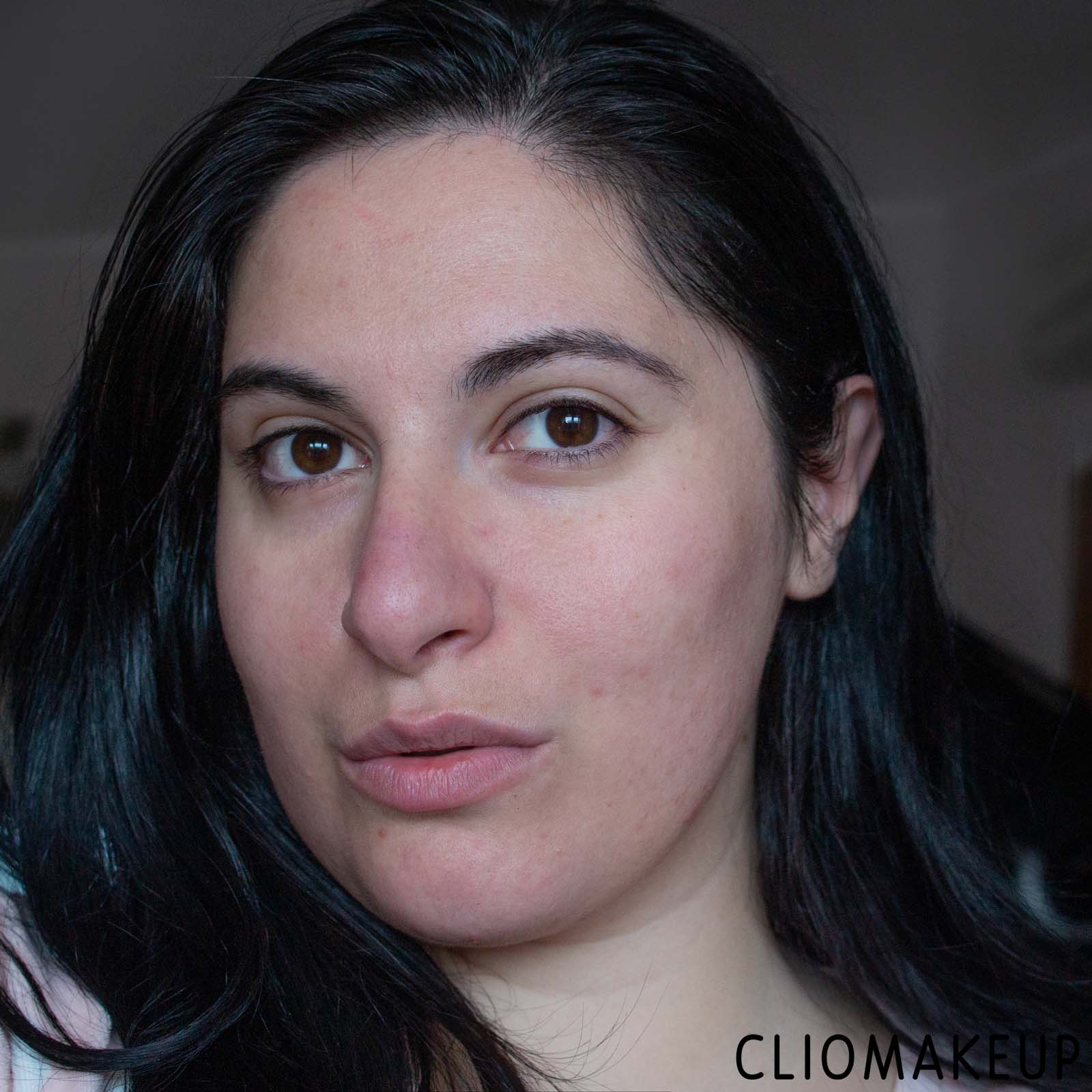 cliomakeup-recensione-fondotinta-elf-camo-powder-foundation-10