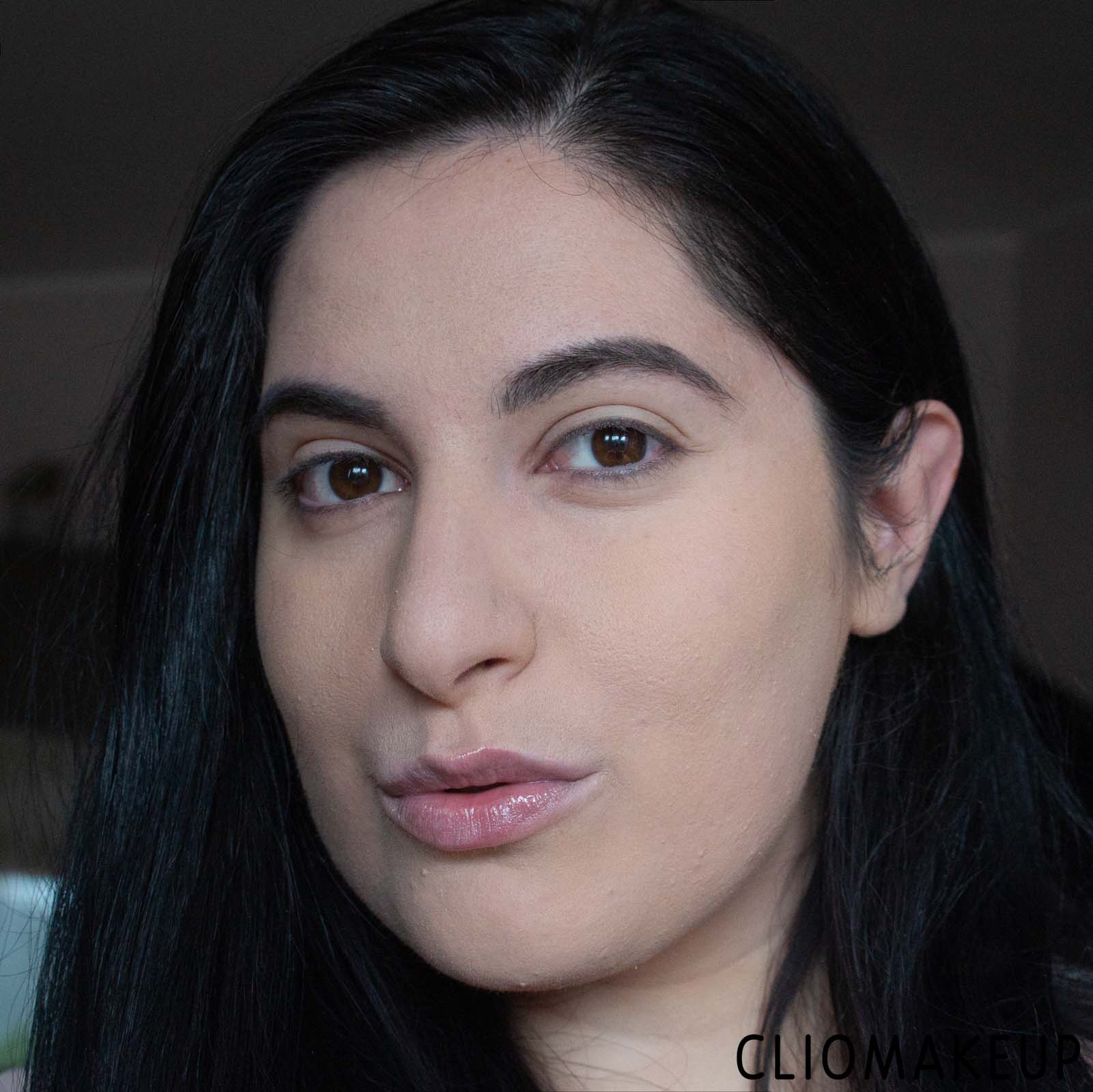 cliomakeup-recensione-fondotinta-elf-camo-powder-foundation-13