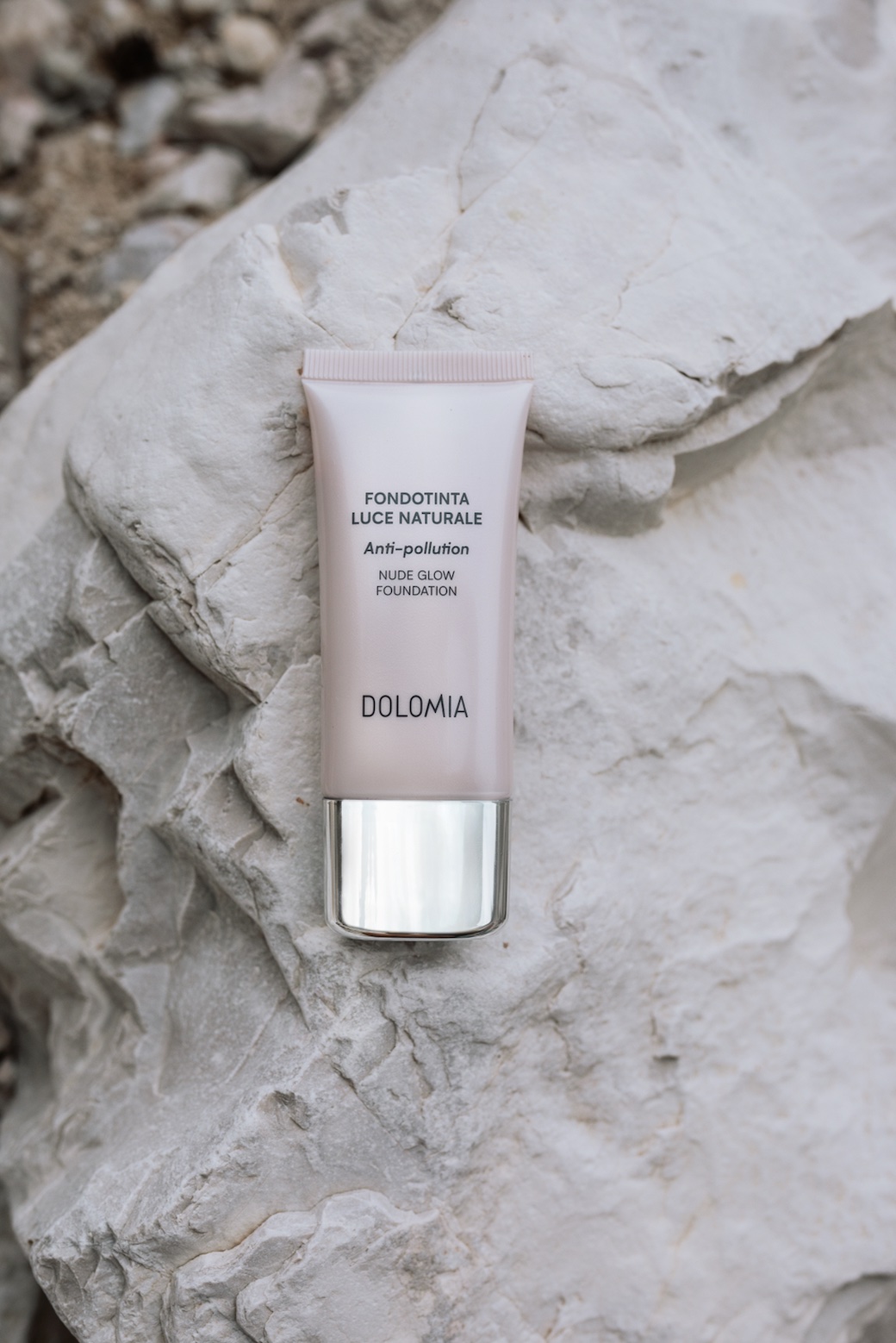 Cliomakeup-dolomia-fondotinta-luce-naturale