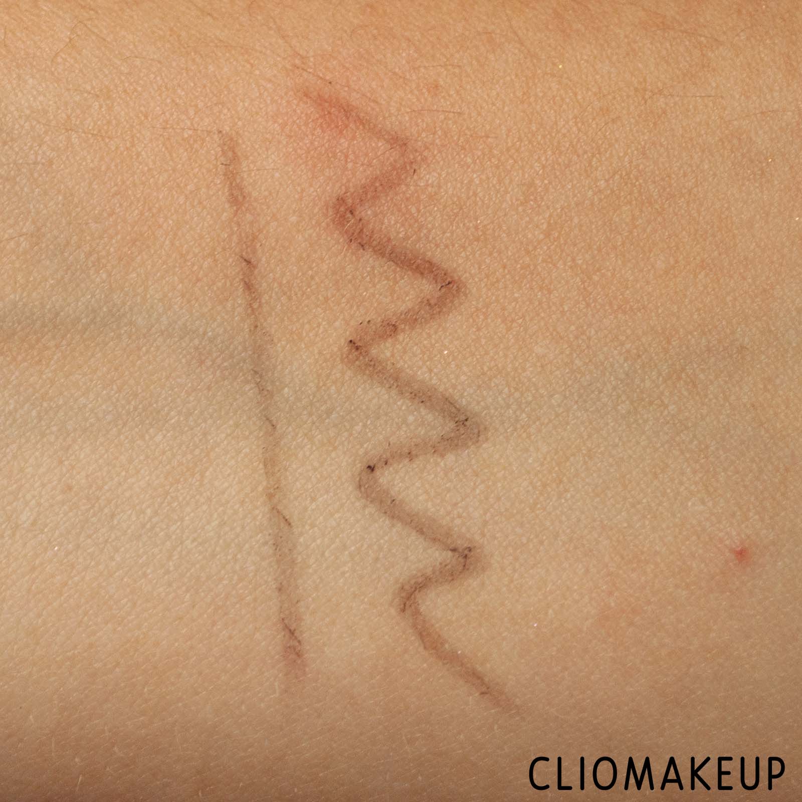 cliomakeup-recensione-matita-sopracciglia-revolution-precise-brow-pencil-6