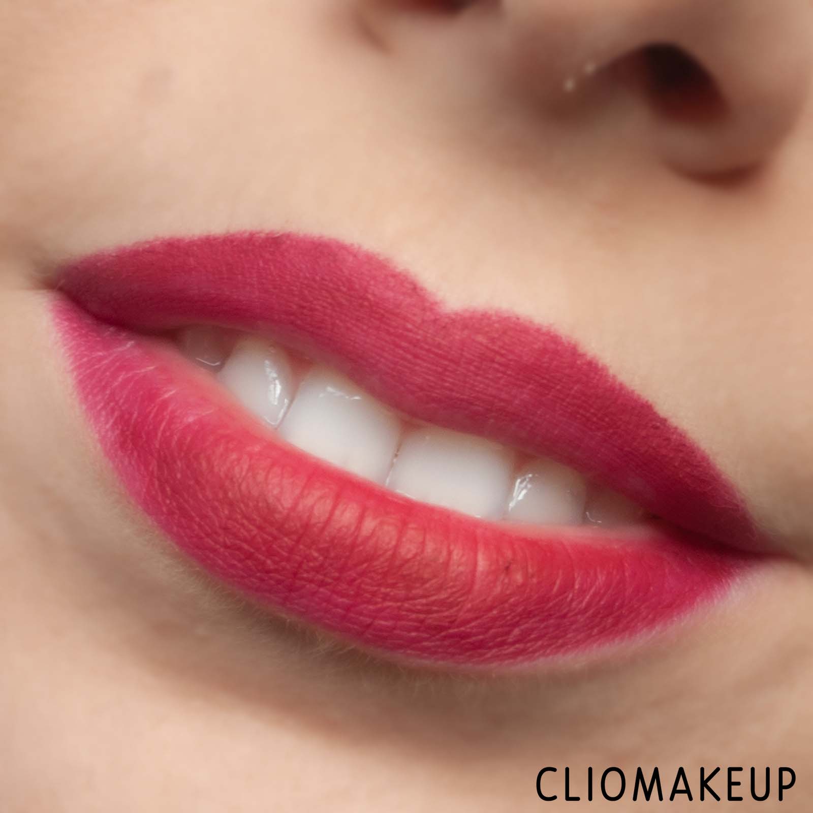 cliomakeup-recensione-matite-labbra-essence-8h-matte-comfort-liner-10