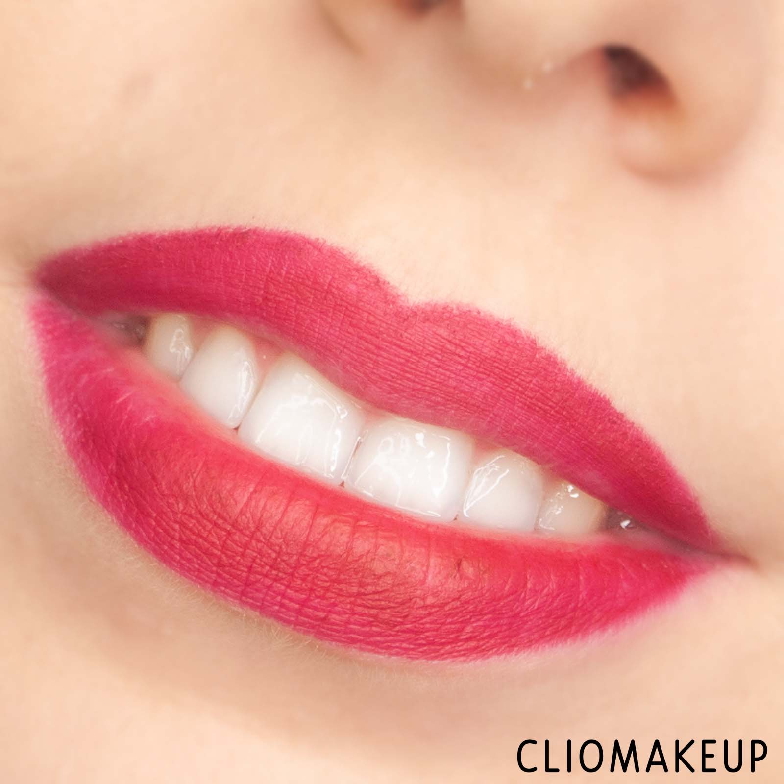 cliomakeup-recensione-matite-labbra-essence-8h-matte-comfort-liner-11