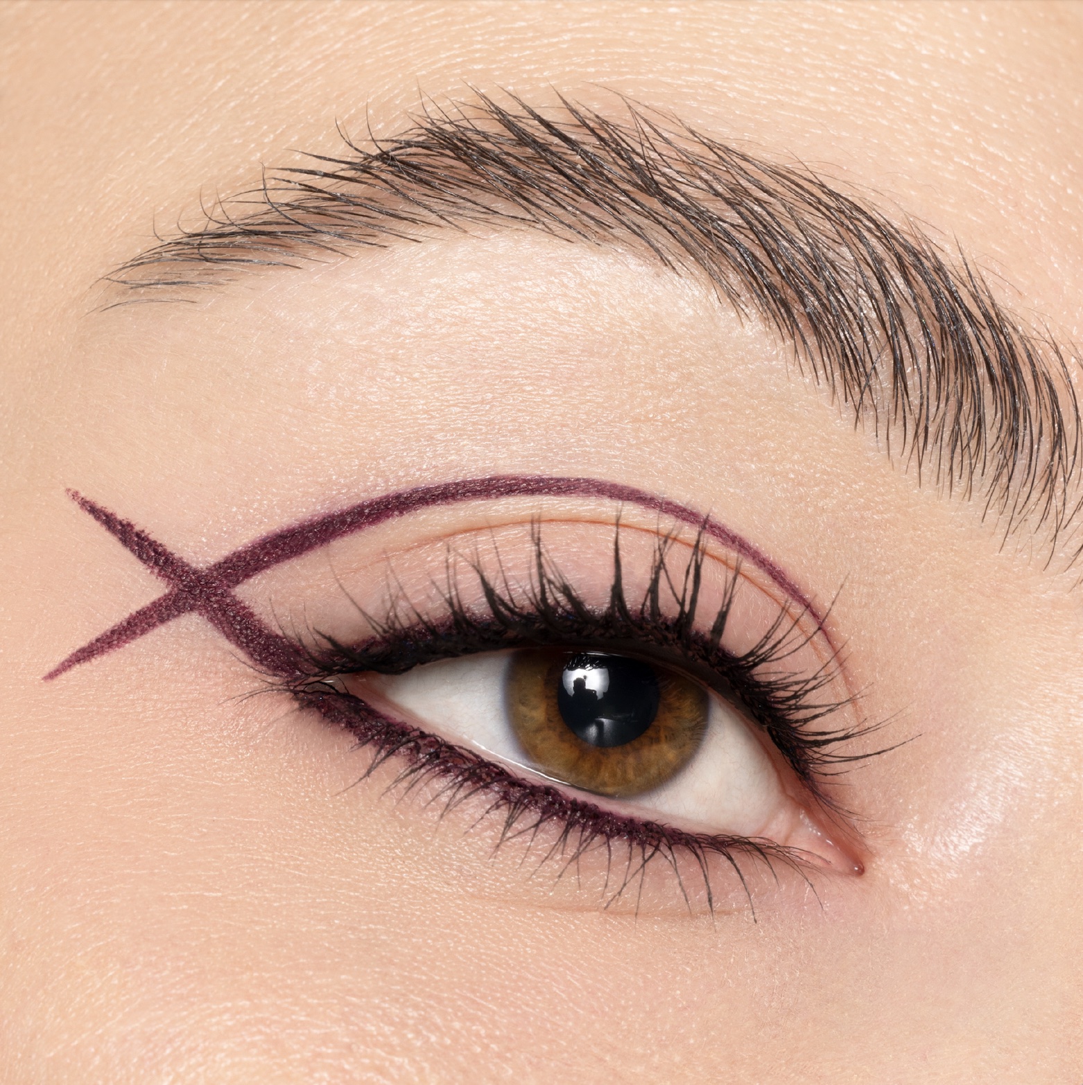 cliomakeup-alldaylove-matite-occhi-05-uva-indossato-03