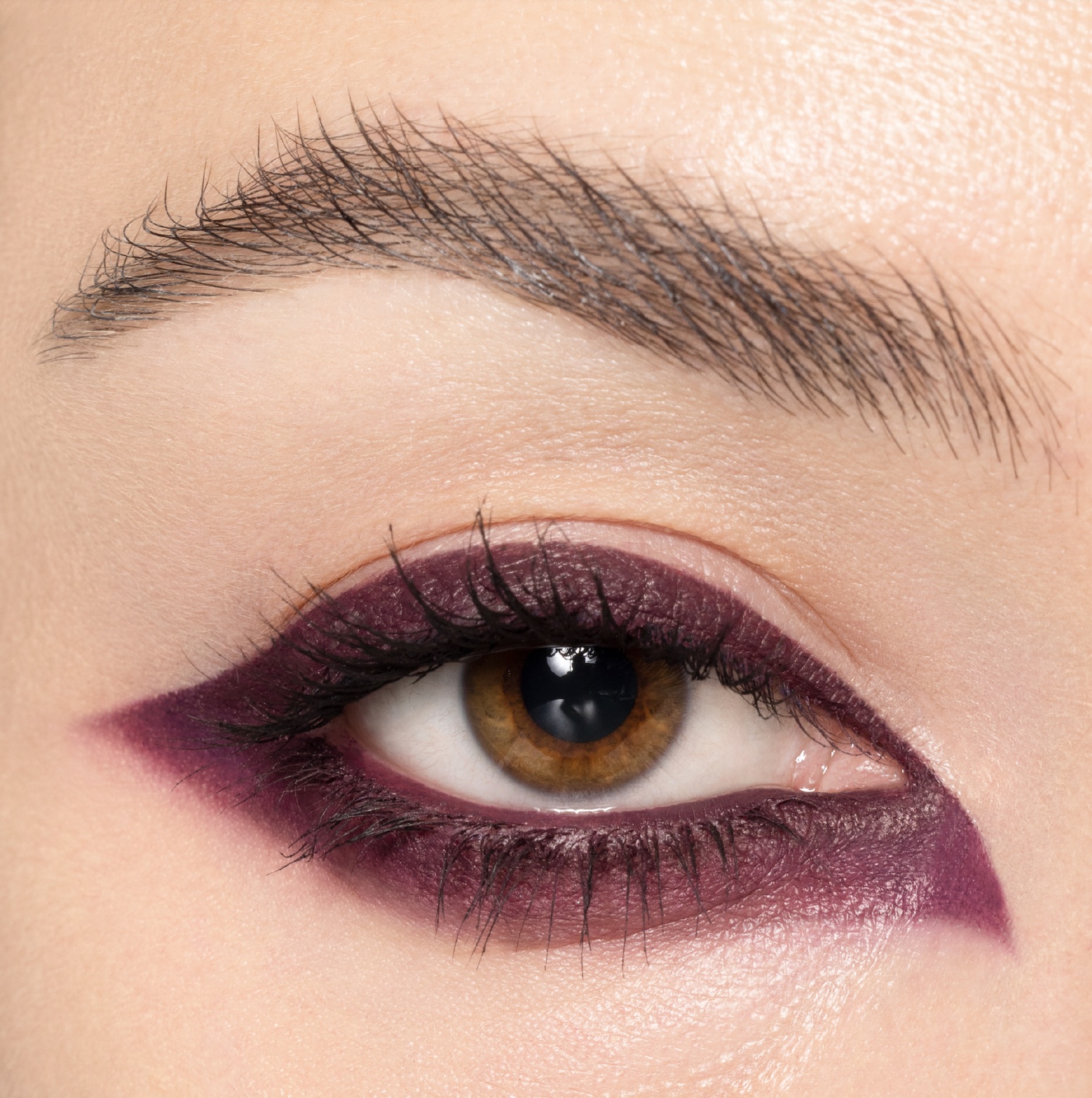 cliomakeup-alldaylove-matite-occhi-05-uva-indossato-04