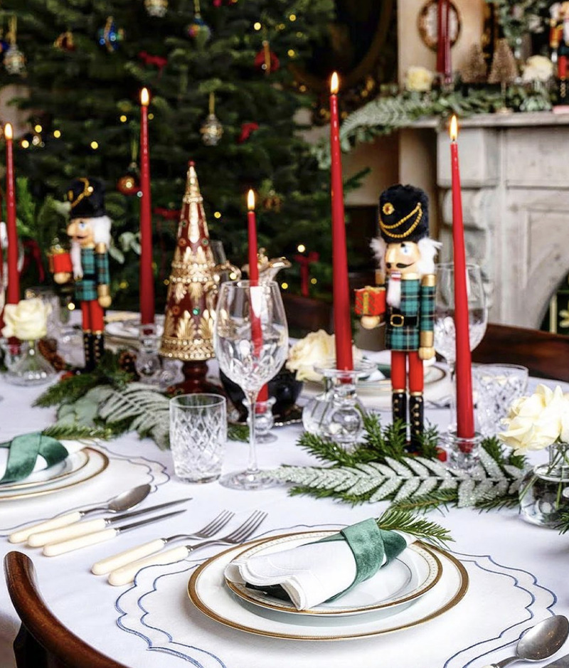 cliomakeup-come-apparecchiare-tavola-natale-rosso