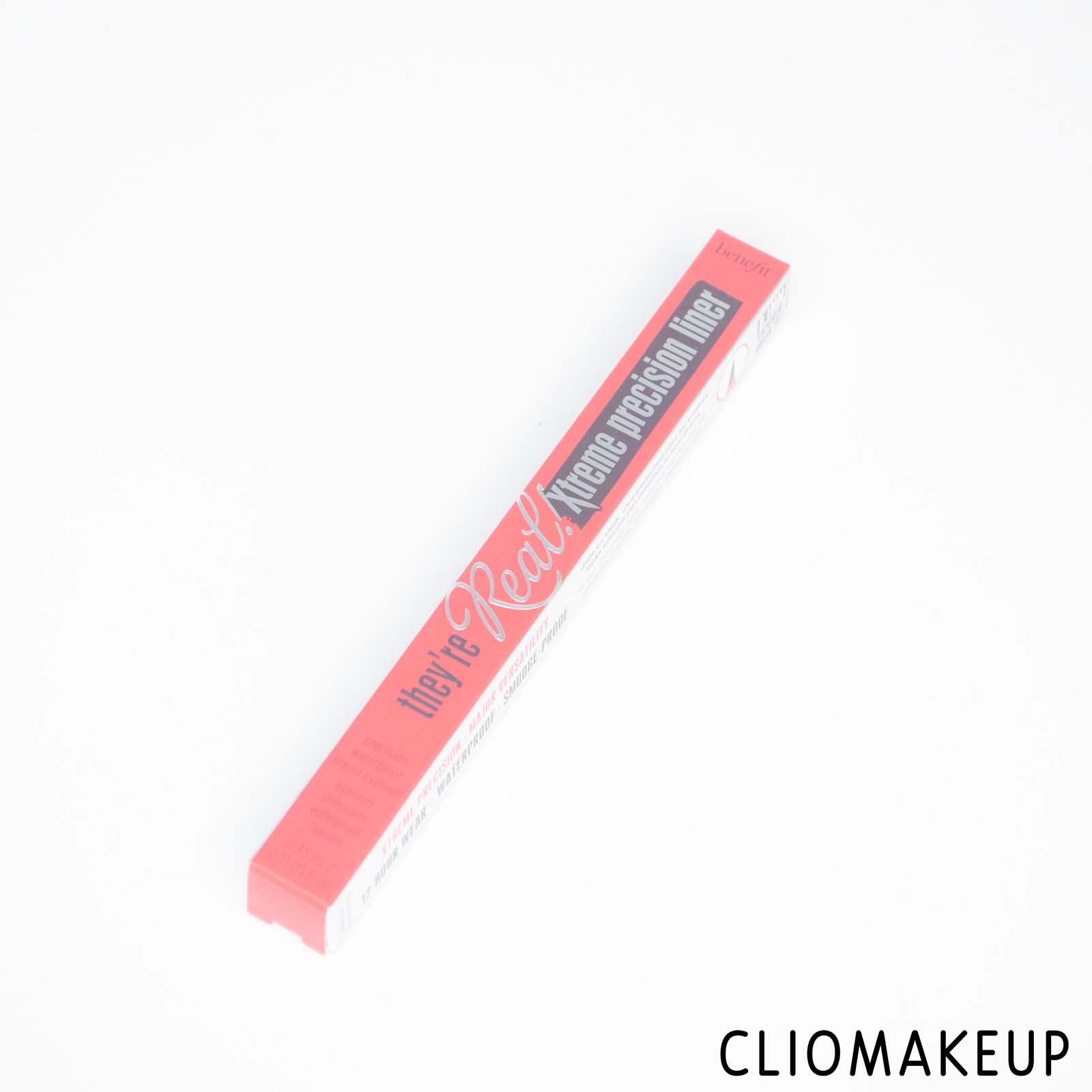 cliomakeup-recensione-eyeliner-benefit-theyre-real-xtreme-precision-eyeliner-2