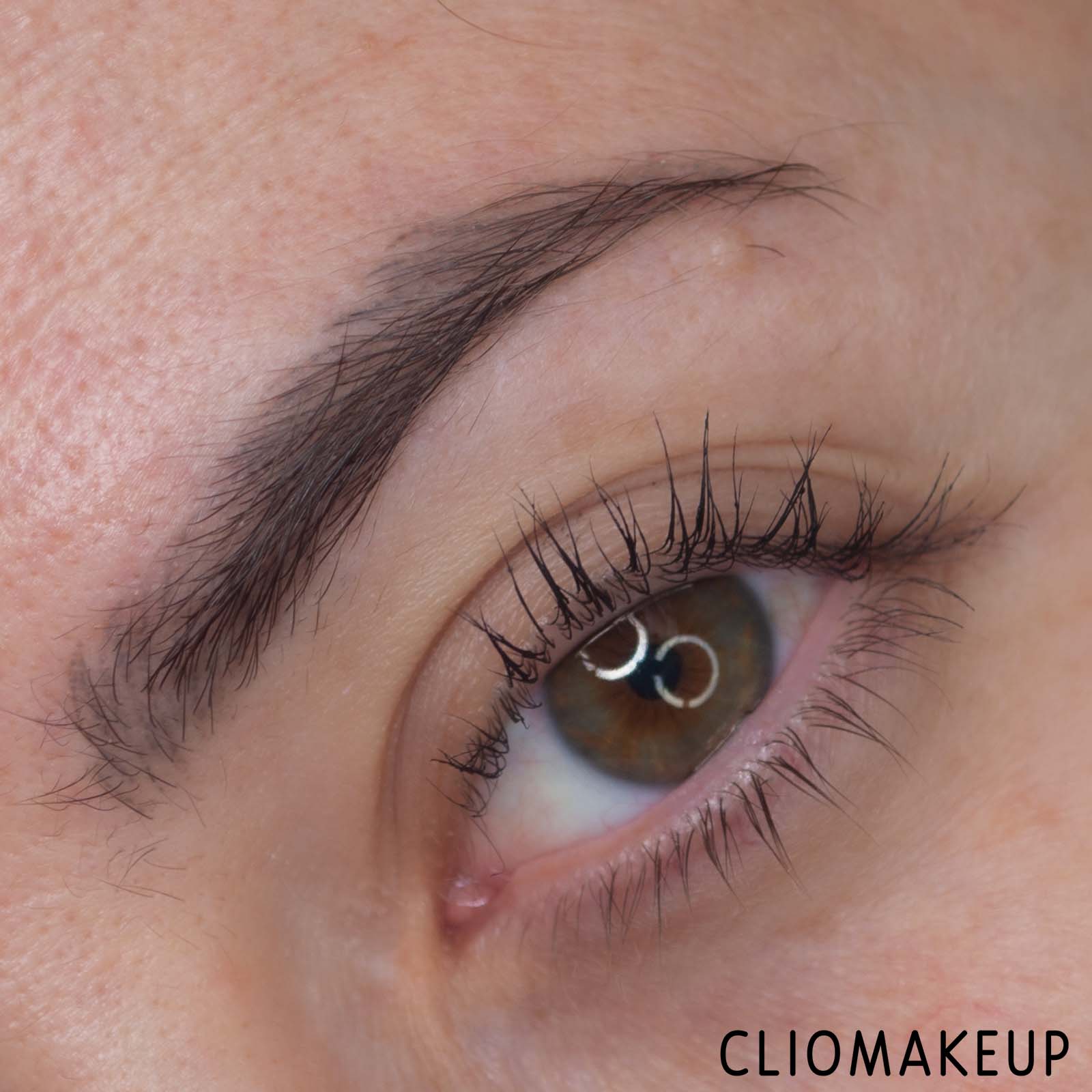 cliomakeup-recensione-mascara-revolution-lift-e-define-5d-lash-waterproof-extreme-extension-mascara-11