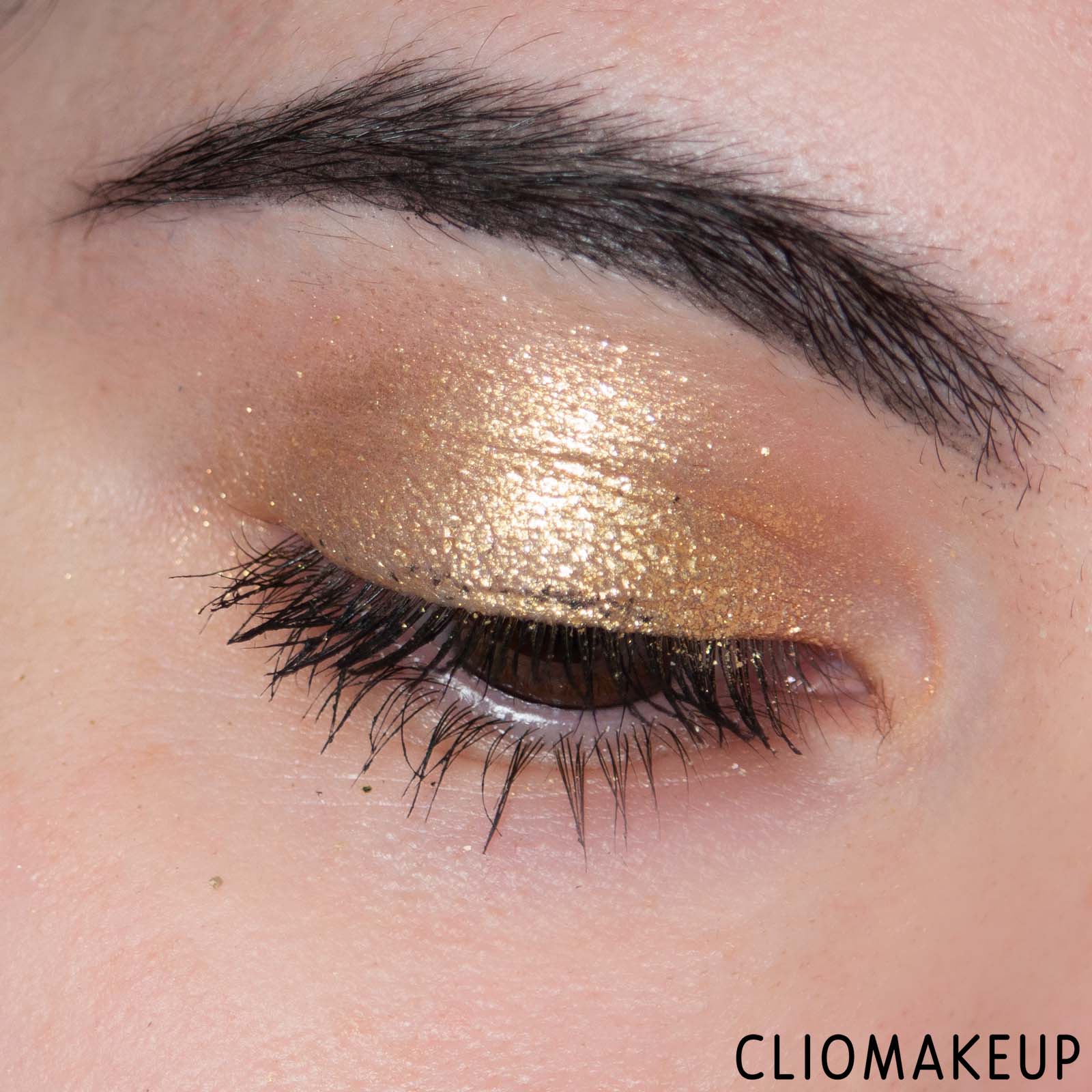 cliomakeup-recensione-palette-kiko-joyful-holiday-bright-dream-eyeshadow-palette-11