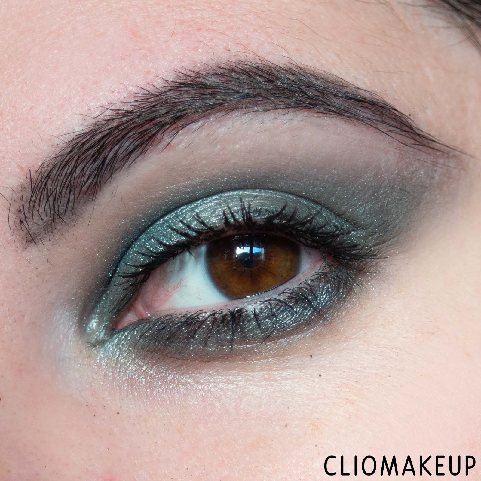 cliomakeup-recensione-palette-kiko-joyful-holiday-bright-dream-eyeshadow-palette-13