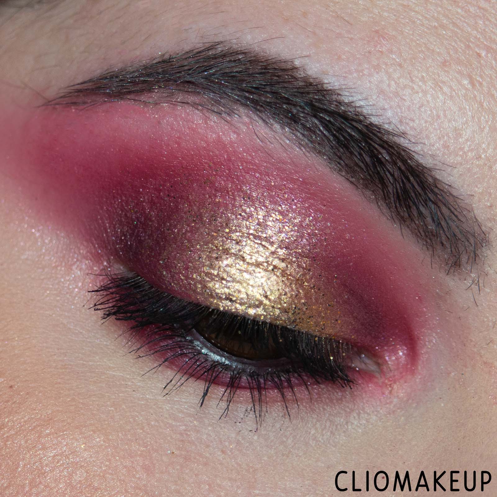 cliomakeup-recensione-palette-makeup-revolution-carnival-of-curiosity-shadow-palette-14