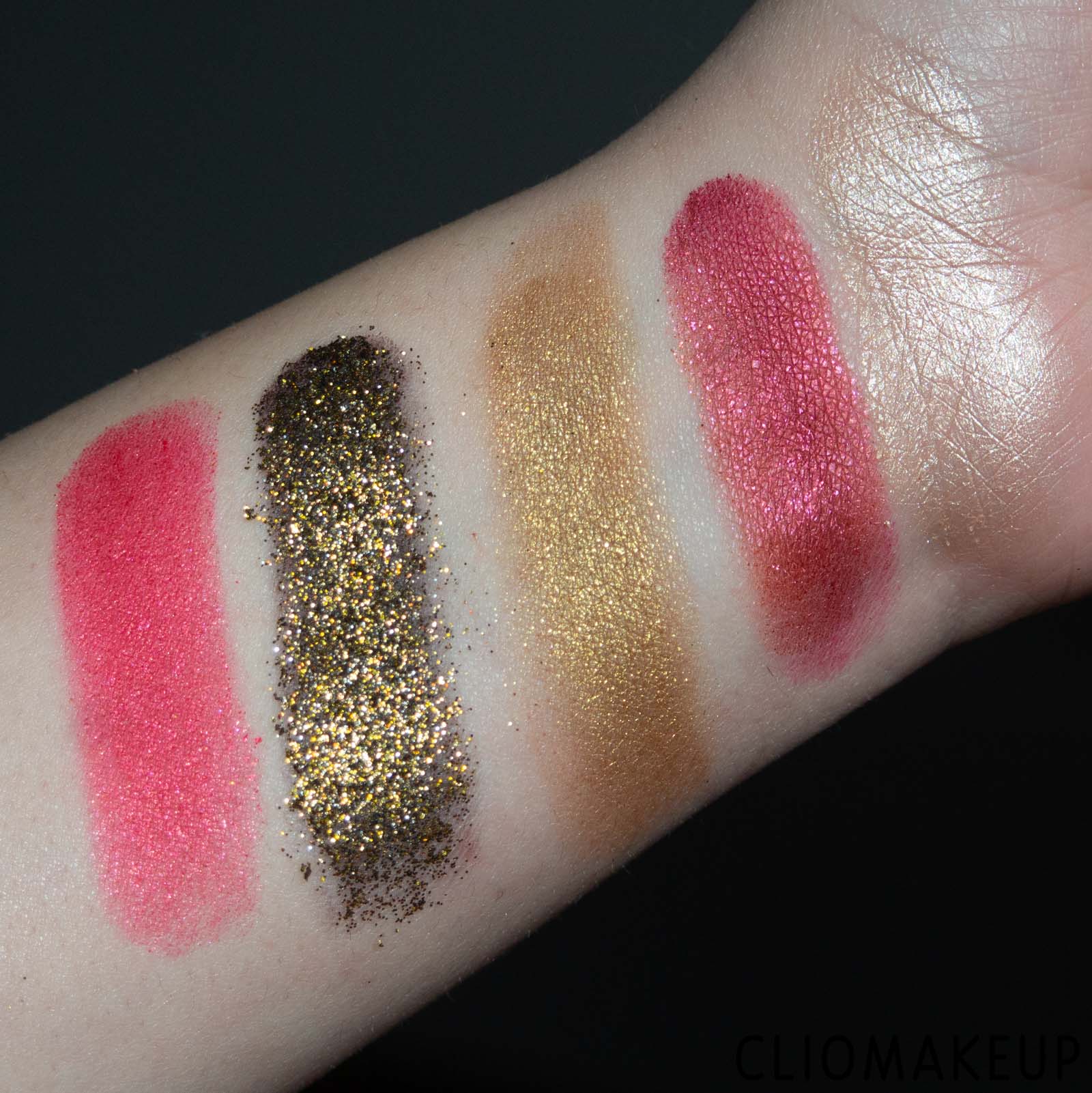 cliomakeup-recensione-palette-makeup-revolution-carnival-of-curiosity-shadow-palette-9