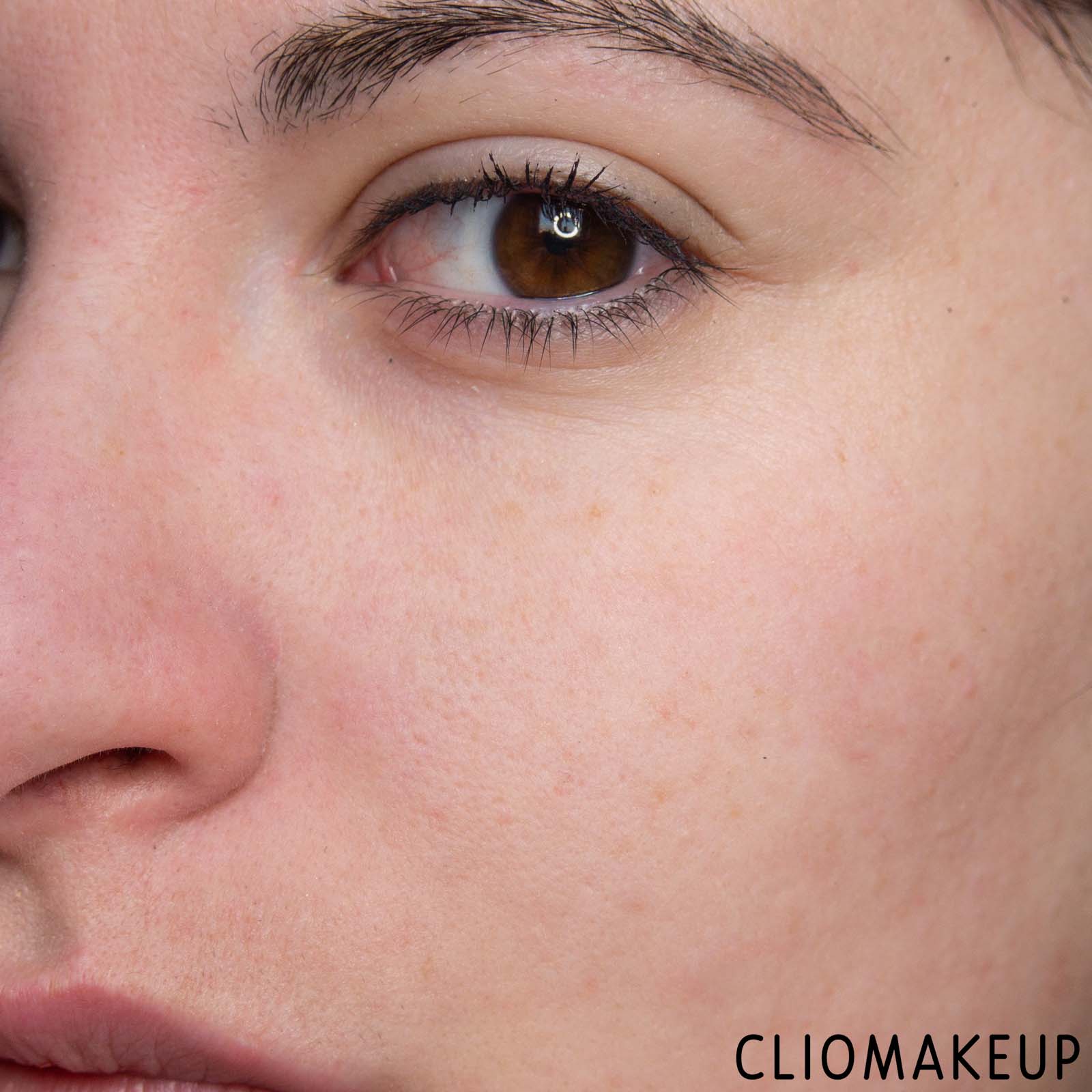 cliomakeup-recensione-primer-nyx-pore-filler-targeted-stick-11