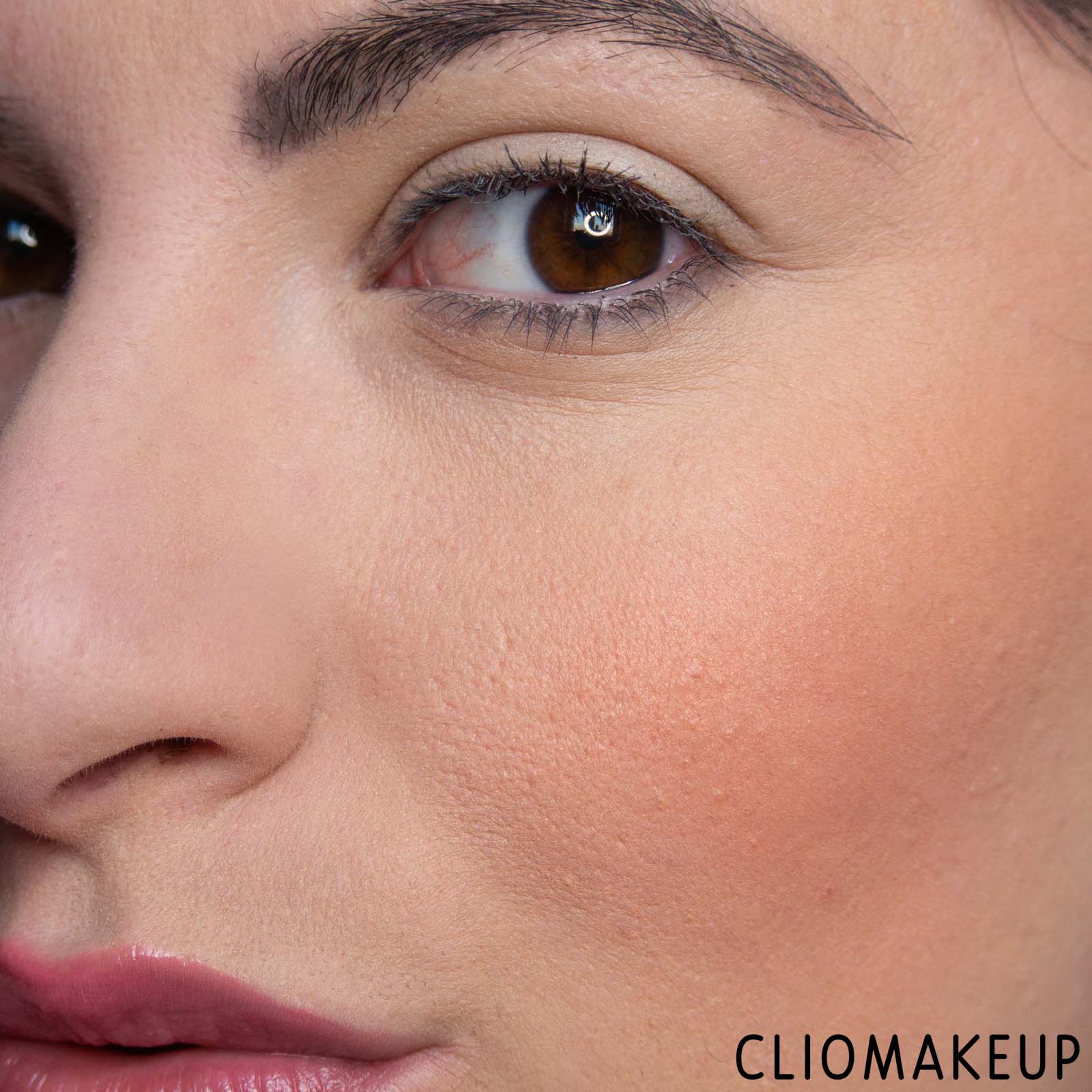 cliomakeup-recensione-primer-nyx-pore-filler-targeted-stick-13
