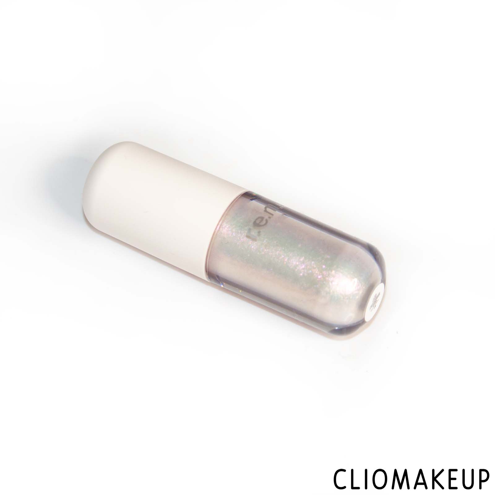 cliomakeup-recensione-ombretto-liquido-rem-beauty-midnight-shadows-4