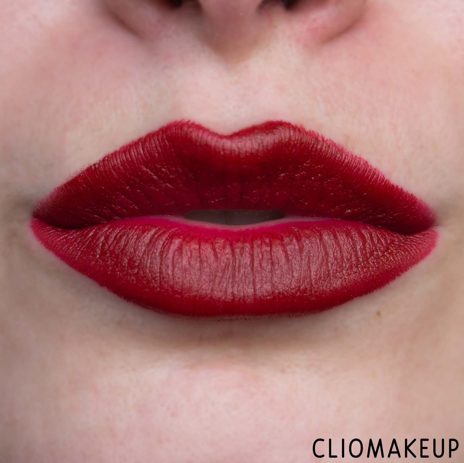 cliomakeup-recensione-rossetto-mac-whitney-houston-lipstick-11