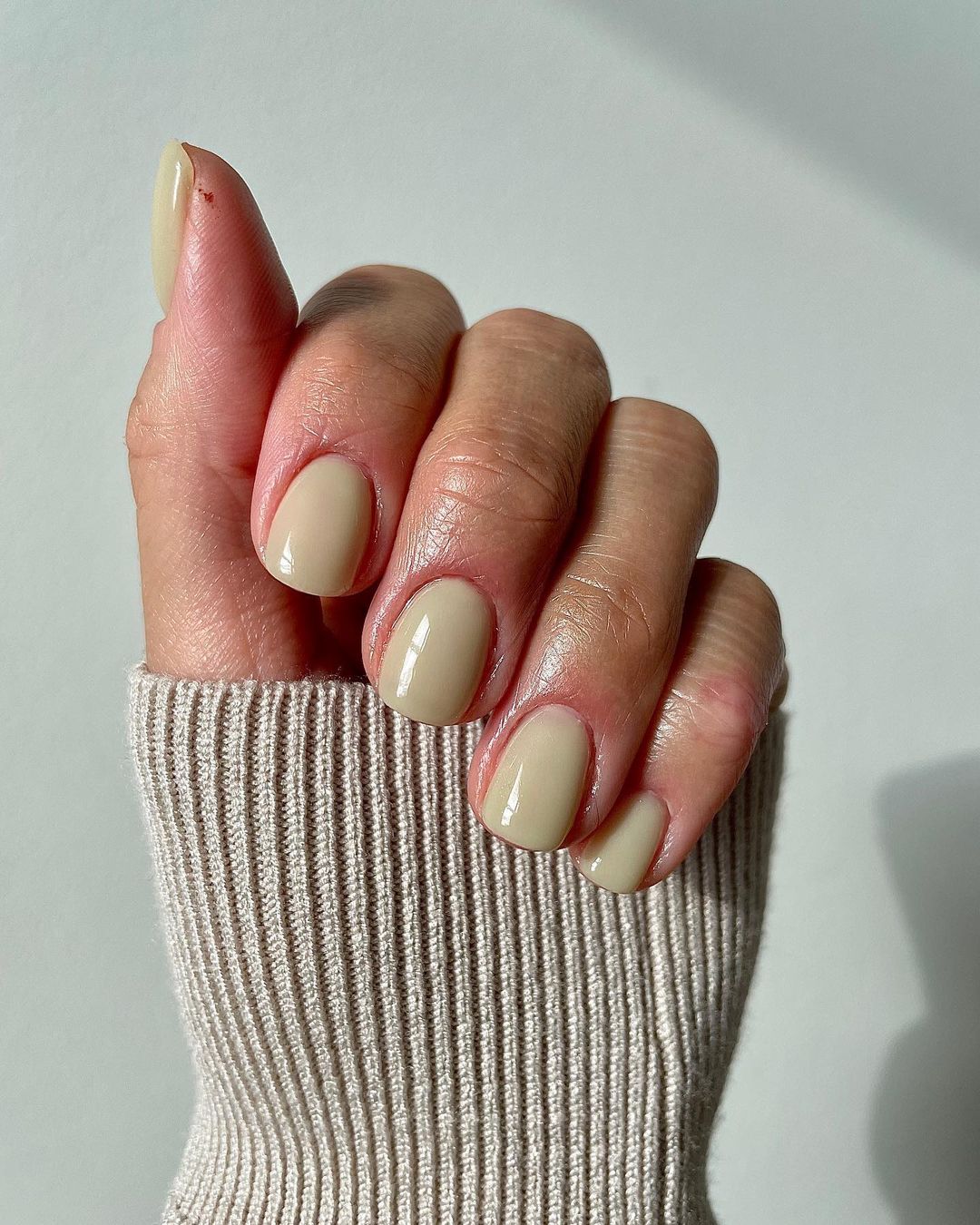 cliomakeup-unghie-marzo-2023-7