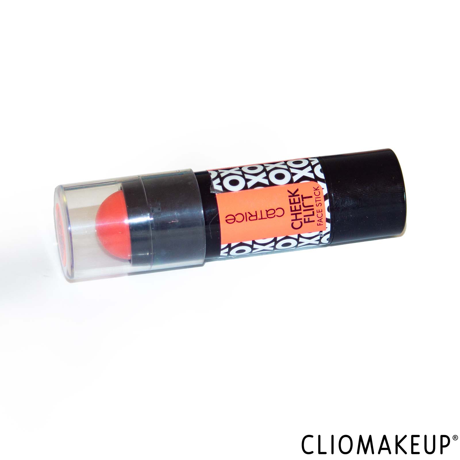 cliomakeup-recensione-blush-catrice-cheek-flirt-blush-in-stick-2