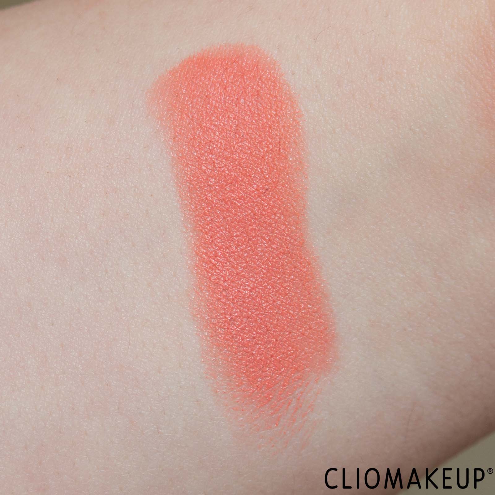 cliomakeup-recensione-blush-catrice-cheek-flirt-blush-in-stick-6