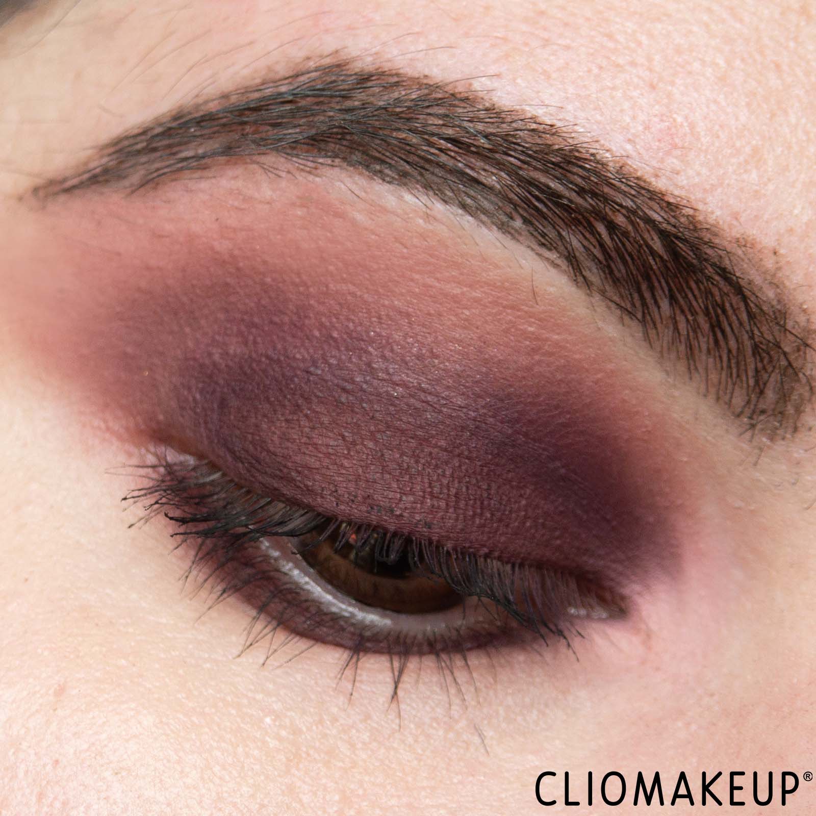 cliomakeup-recensione-palette-huda-beauty-matte-obsession-cool-15