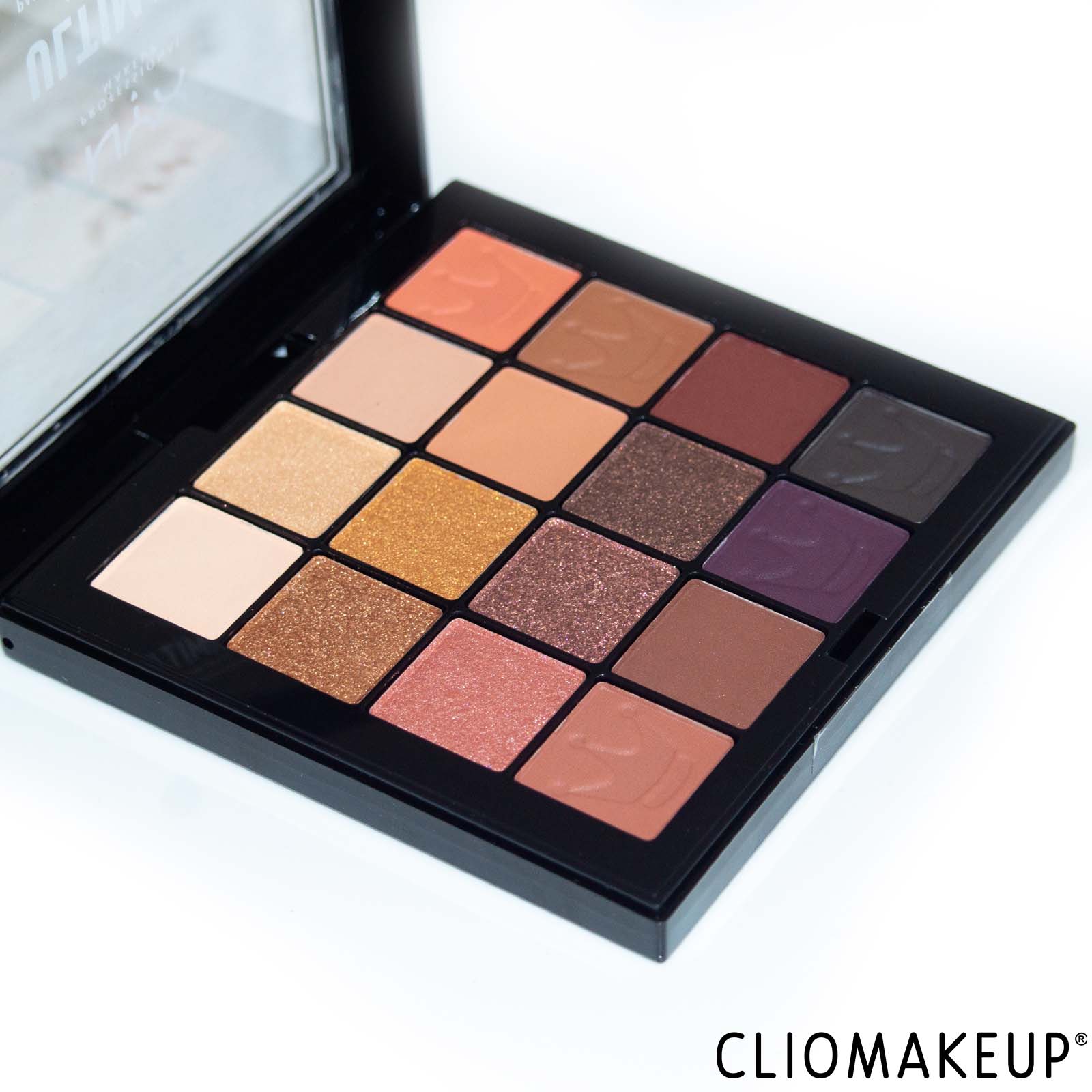 cliomakeup-recensione-palette-nyx-ultimate-queen-shadow-palette-4