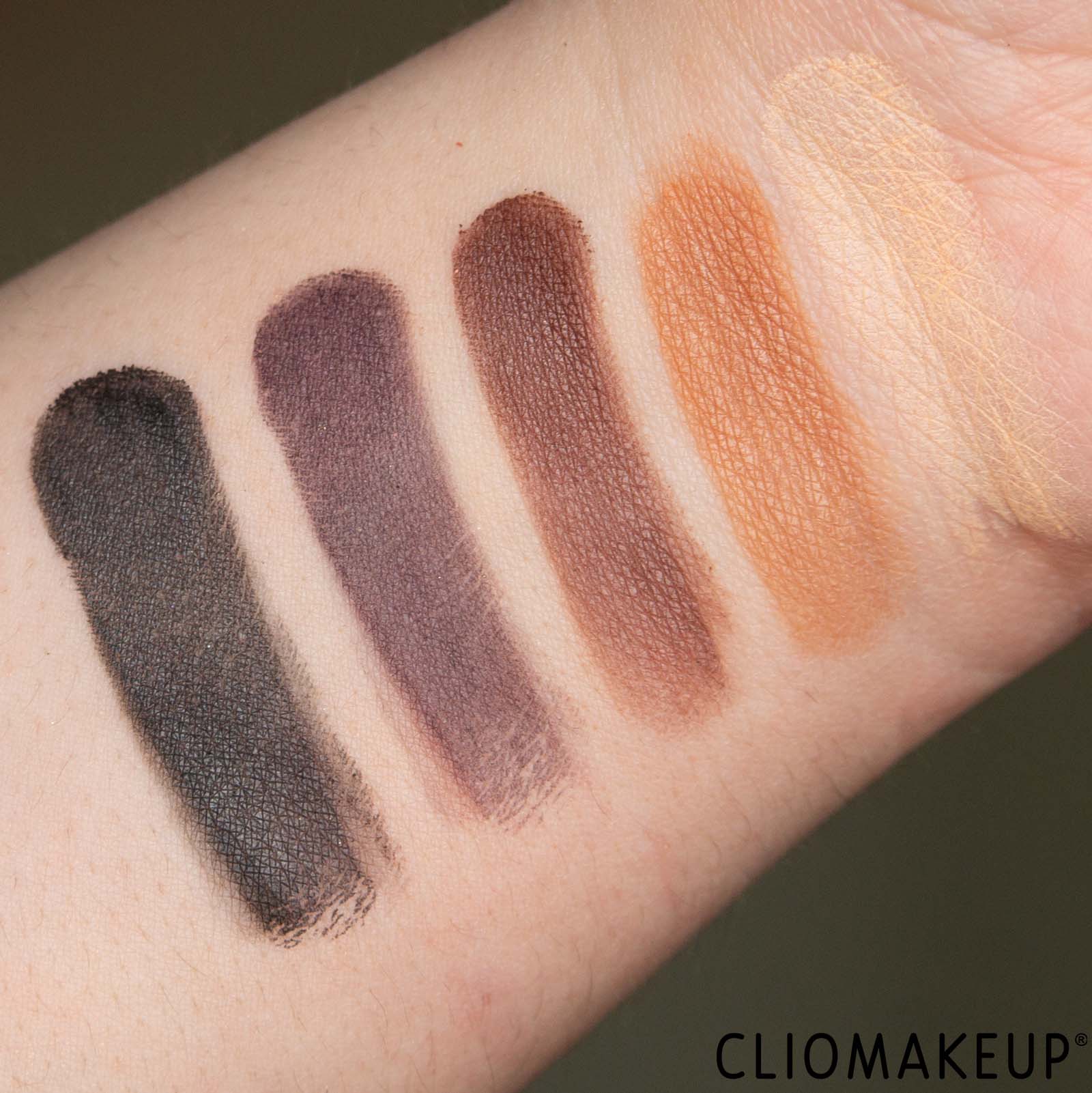 cliomakeup-recensione-palette-nyx-ultimate-queen-shadow-palette-7