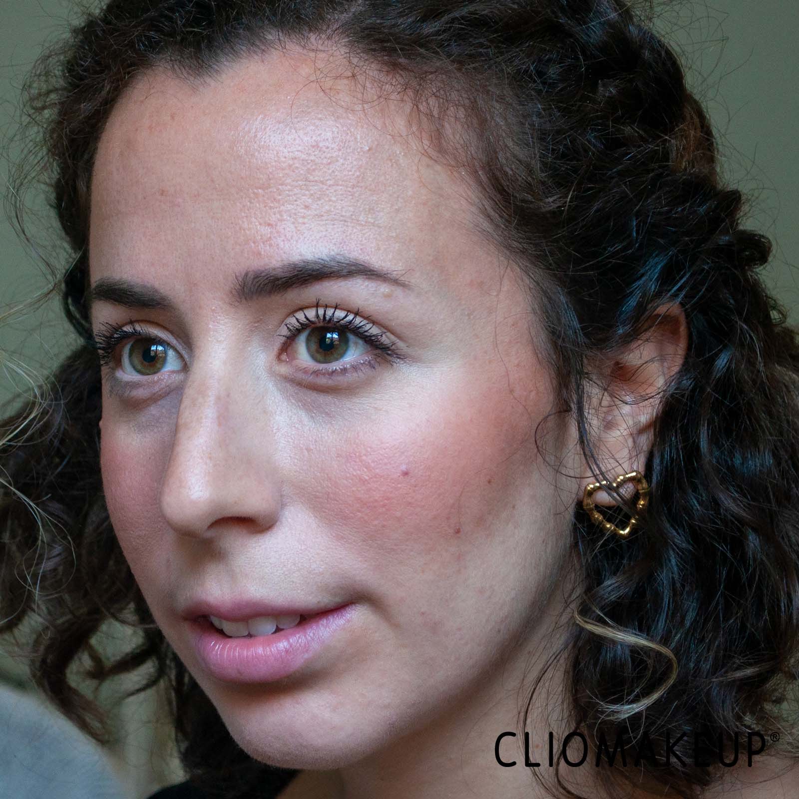 cliomakeup-recensione-palette-viso-kiko-green-me-bronzer-e-blush-12