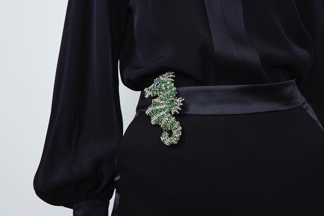 cliomakeup-come-indossare-spille-idee-originali-5