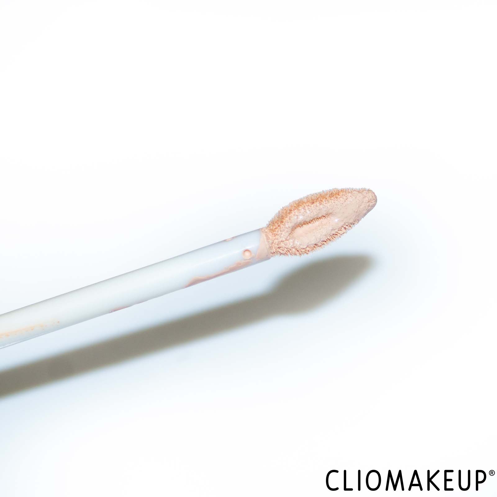 cliomakeup-recensione-correttore-natasha-denona-hy-glam-concealer-5