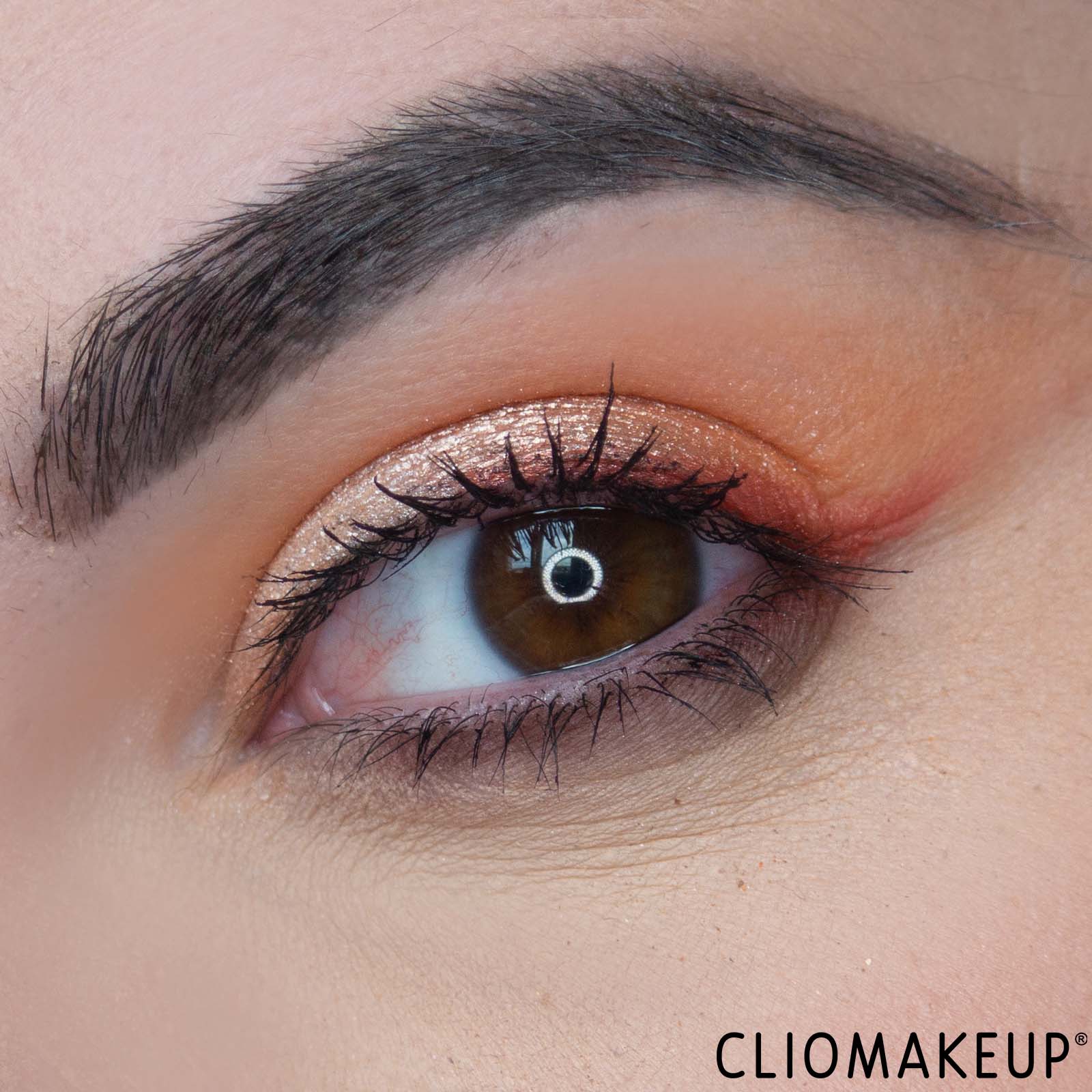 cliomakeup-recensione-palette-essence-bloomin-bright-eyeshadow-e-eyeliner-palette-11