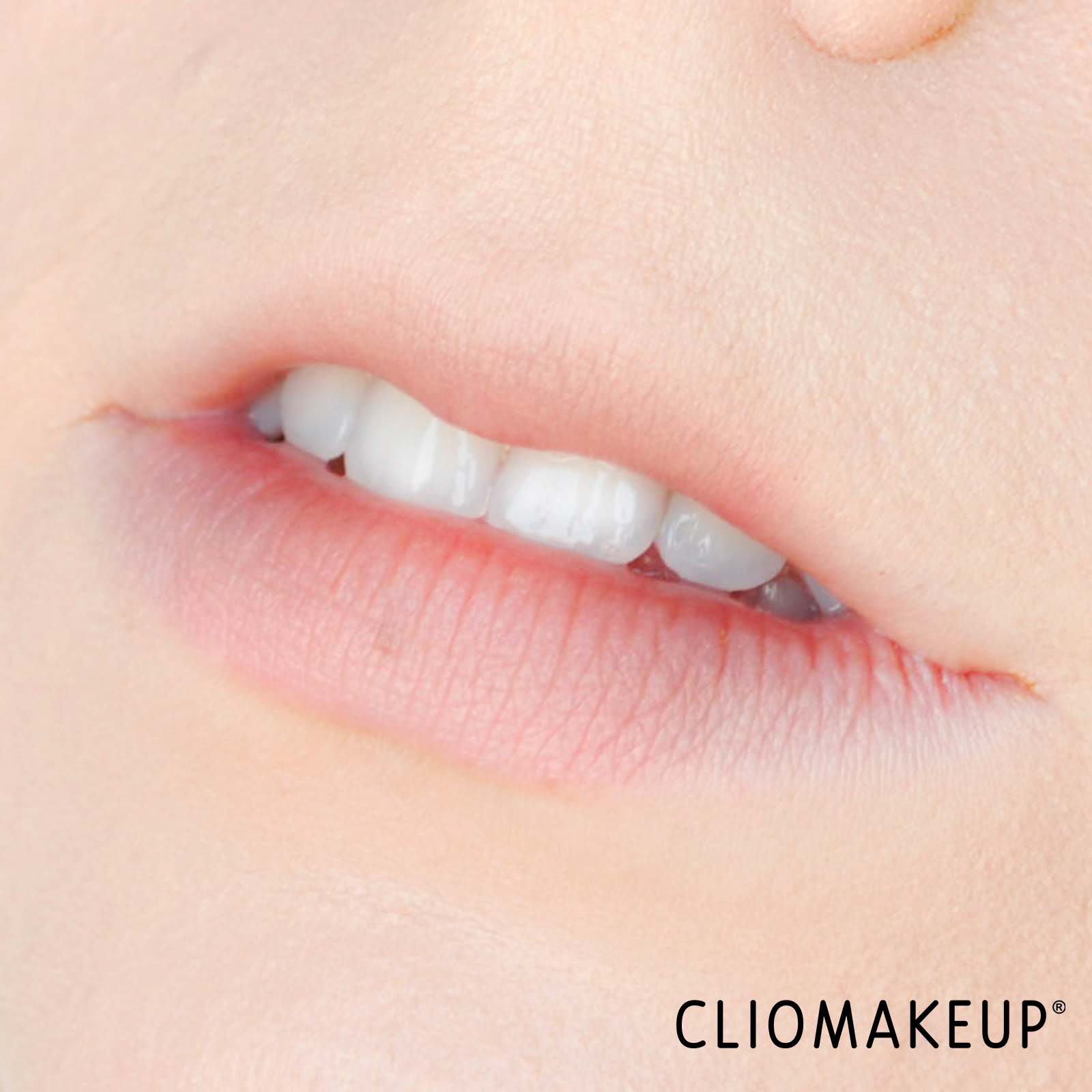 cliomakeup-recensione-rossetto-kiko-powerful-loveduo-lip-color-e-gloss-8