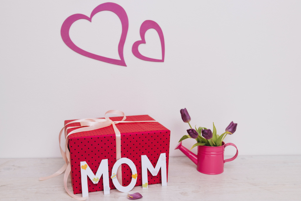 Festa della Mamma 14 Maggio 2023   🎁 Regali Personalizzati e  Unici per la Mamma più Speciale! 💝