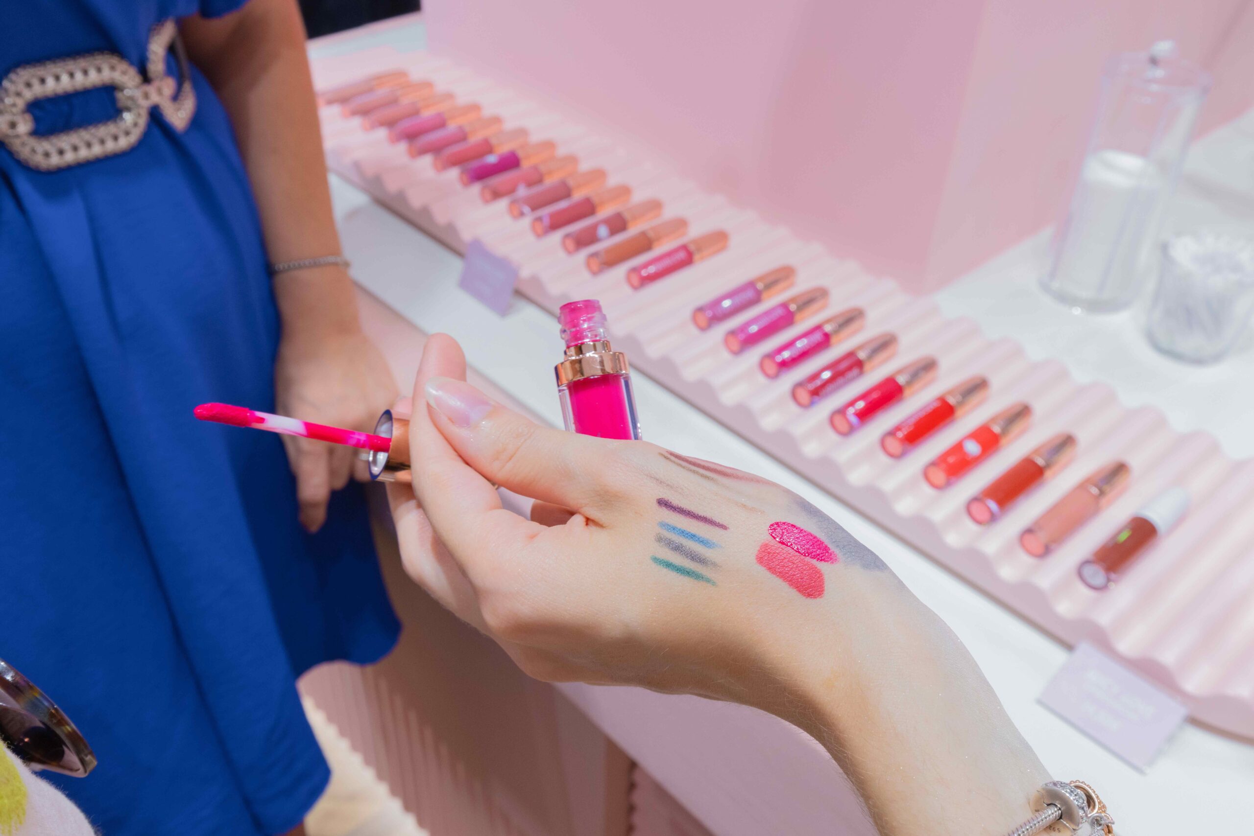 Cliomakeup-experience-store-ovs-verona-racconto-swatch