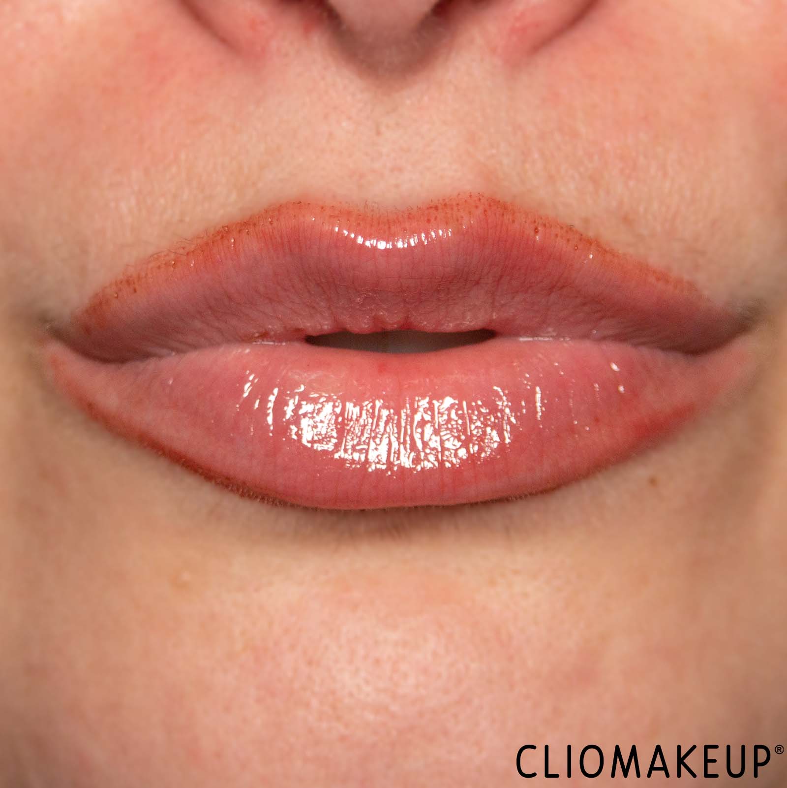 cliomakeup-recensione-olio-labbra-essence-algae-olio-labbra-13