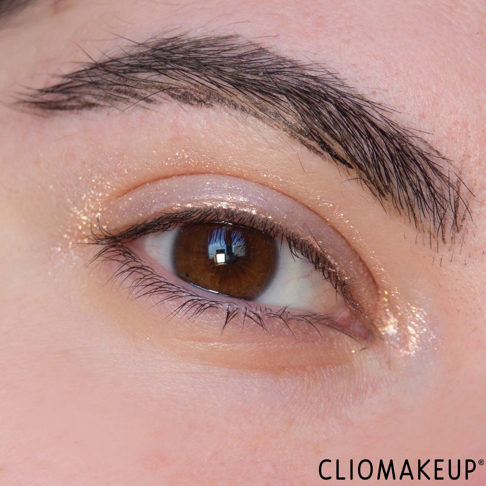 cliomakeup-recensione-ombretti-liquidi-mac-dazzleshadow-liquid-eyeshadow-13