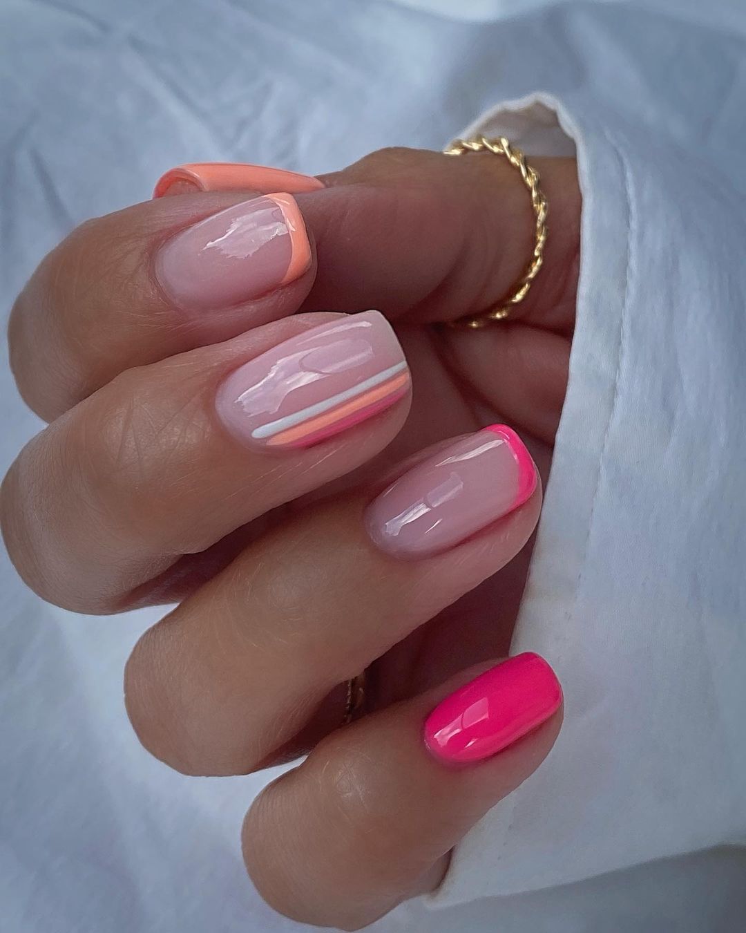 cliomakeup-unghie-corte-estate-2023-5