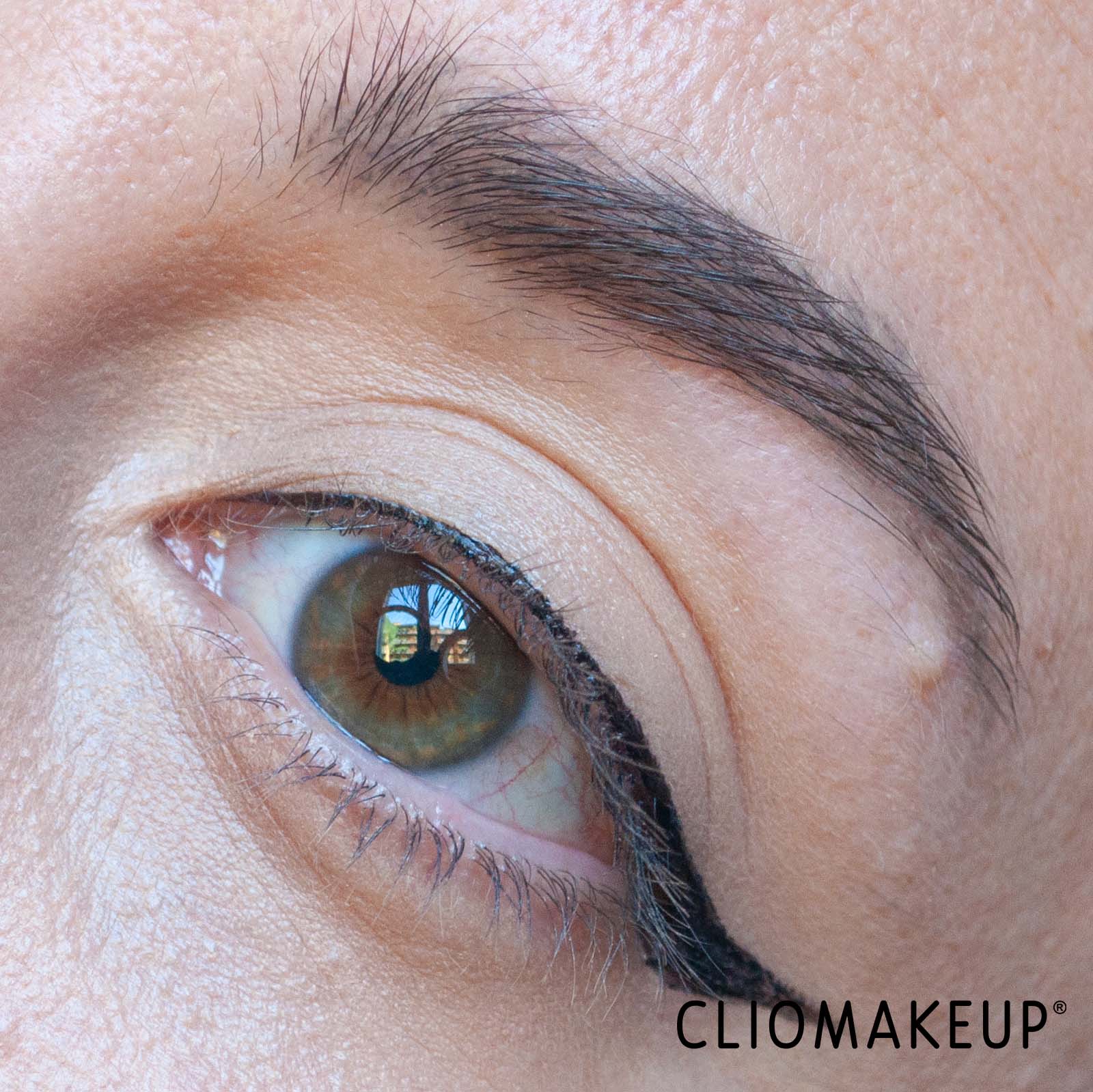 cliomakeup-recensione-eyeliner-mulac-on-liner-eyeliner-pen-10
