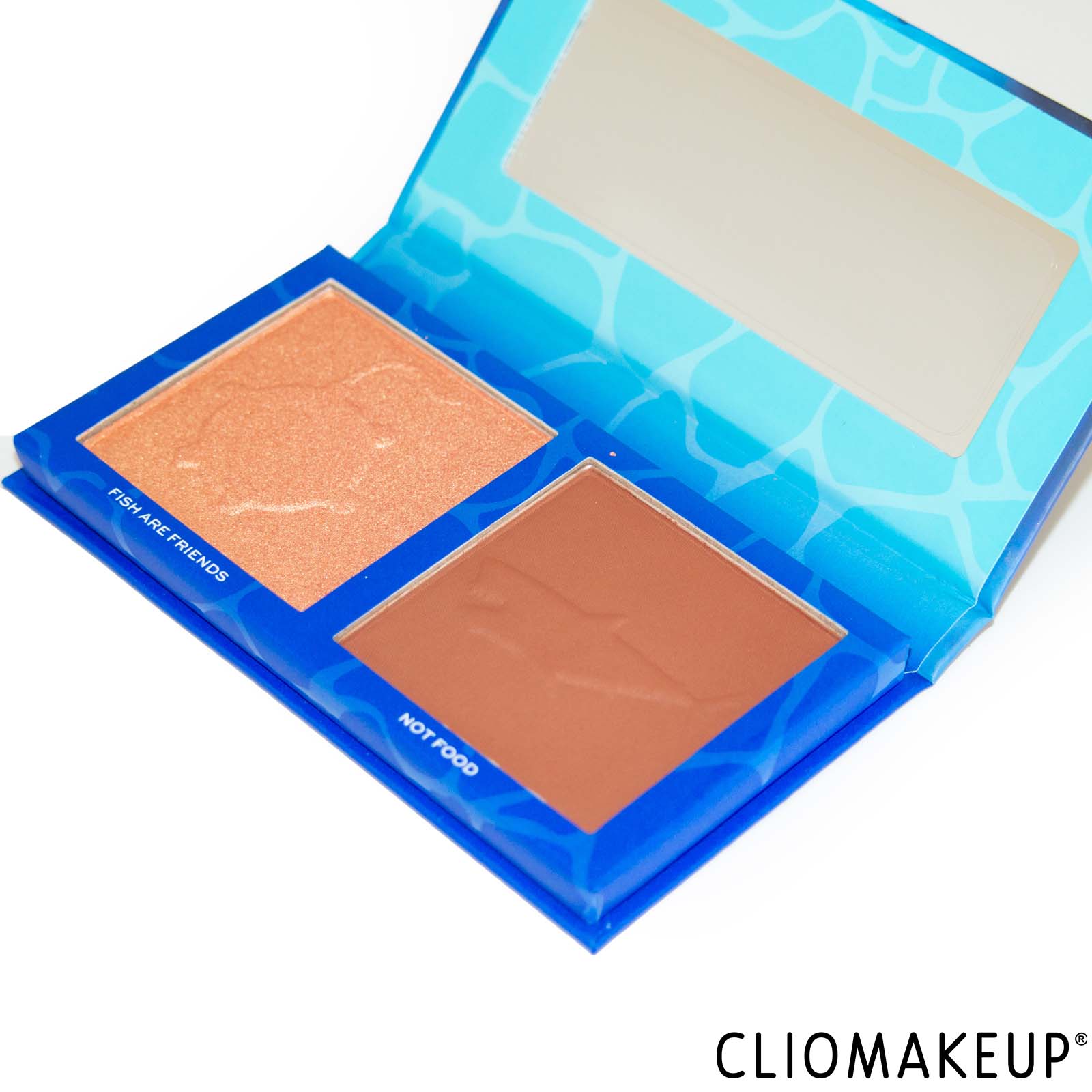cliomakeup-recensione-palette-viso-revolution-finding-nemo-fish-are-friends-4