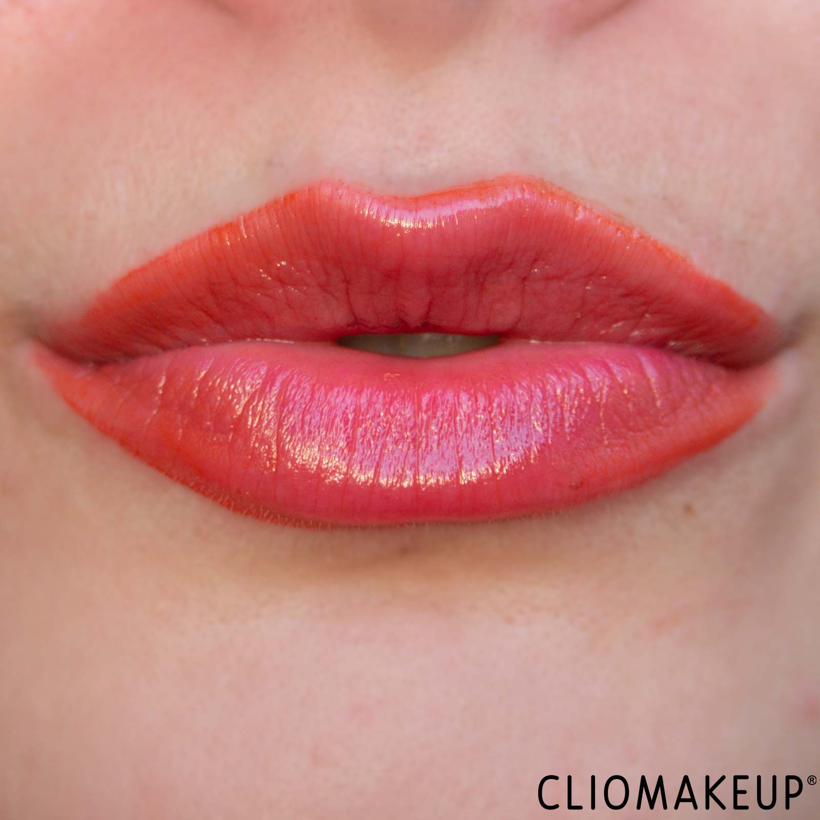 cliomakeup-recensione-tinta-labbra-essence-tinted-kiss-hydrating-lip-tint-11