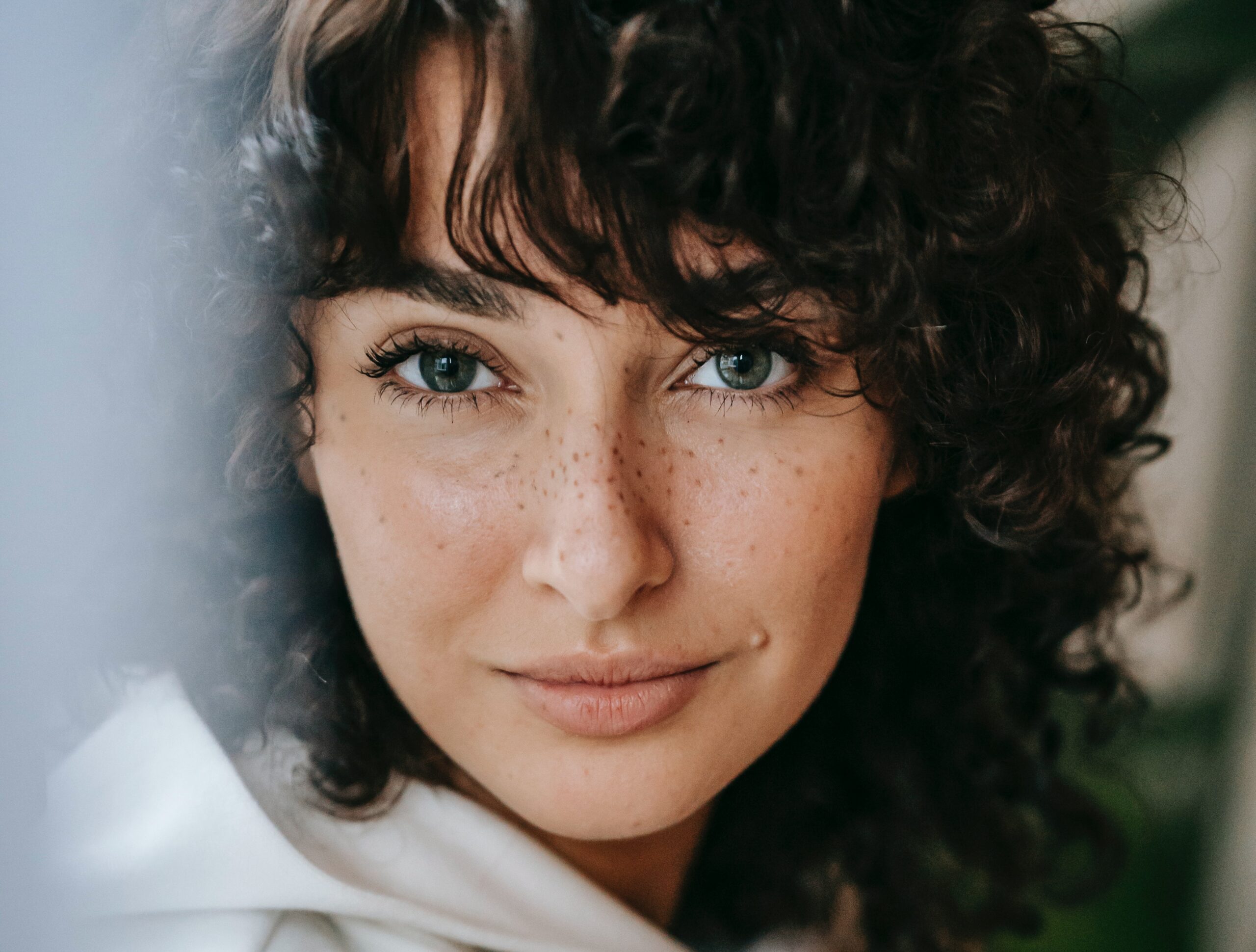 Cliomakeup-asimmetrie-facciali