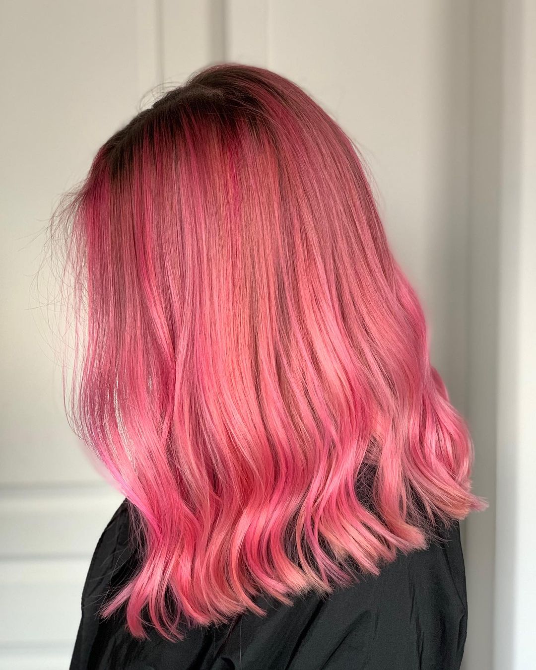 cliomakeup-qual-e-origine-colore-rosa-shocking-storia-8
