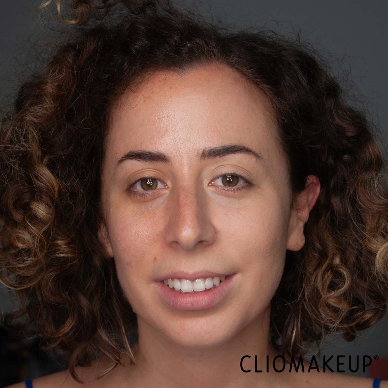 cliomakeup-recensione-fondotinta-loreal-infaillible-total-cover-foundation-9